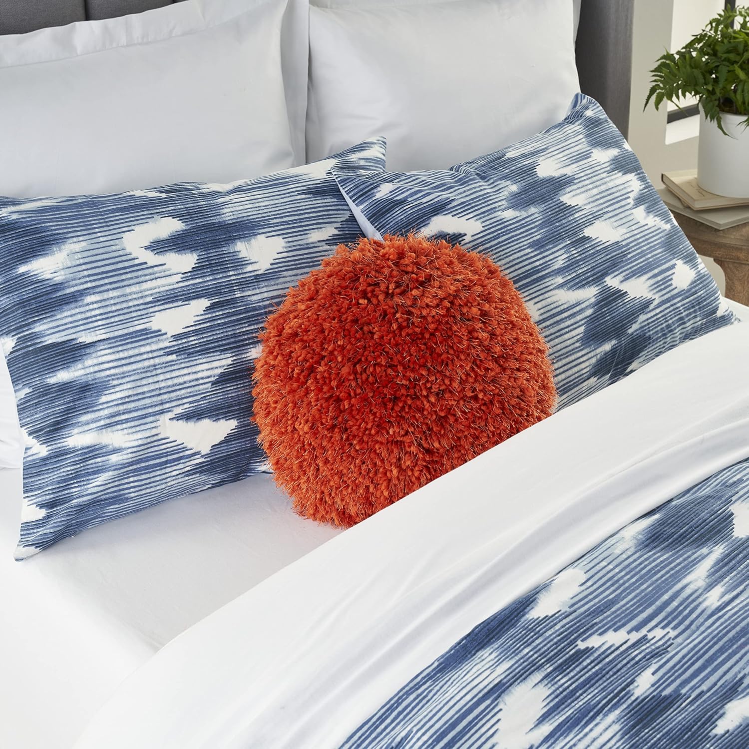 Mina Victory Shag Indoor Celadon 14" x 20" Throw Pillow