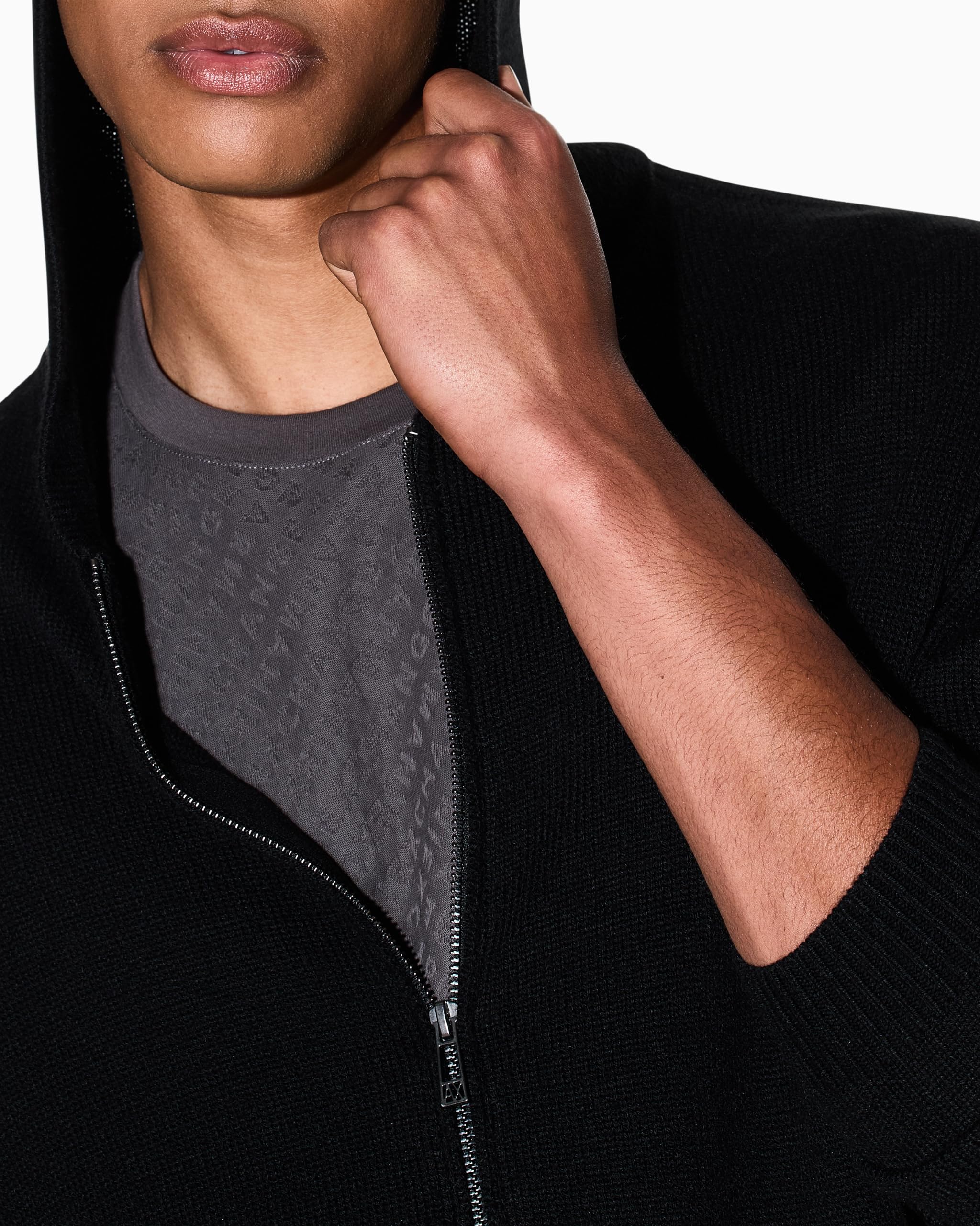 Armani Exchange Cozy, Long Sleeve Back Logo Patch Hood Jersey de cárdigan Hombre