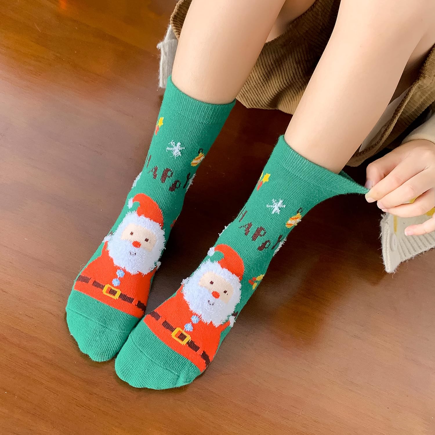 BISOUSOX Kids Christmas Socks Crazy Xmas Gift for Kids 6-8 Years, Boys Girls Novelty Funny Winter Warm Dress Fuzzy Socks