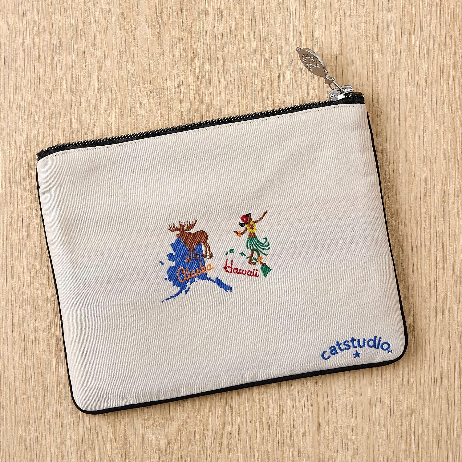 Catstudio Zipper Pouch, America Travel Toiletry Bag, 5 x 7, Ideal Patriotic Gift, Makeup Bag, Dog Treat Pouch, or Purse to Hold Phone, Organize Supplies for USA Lovers image 2