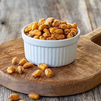 Yupik BBQ Toasted Corn Nuts, 2.2 lb (35.2 oz), Gluten-Free, Kosher, Vegan, Roasted Corn Kernels, BBQ Seasoning, Salty & Crunchy Snack, Ideal for Game Night & BBQ
