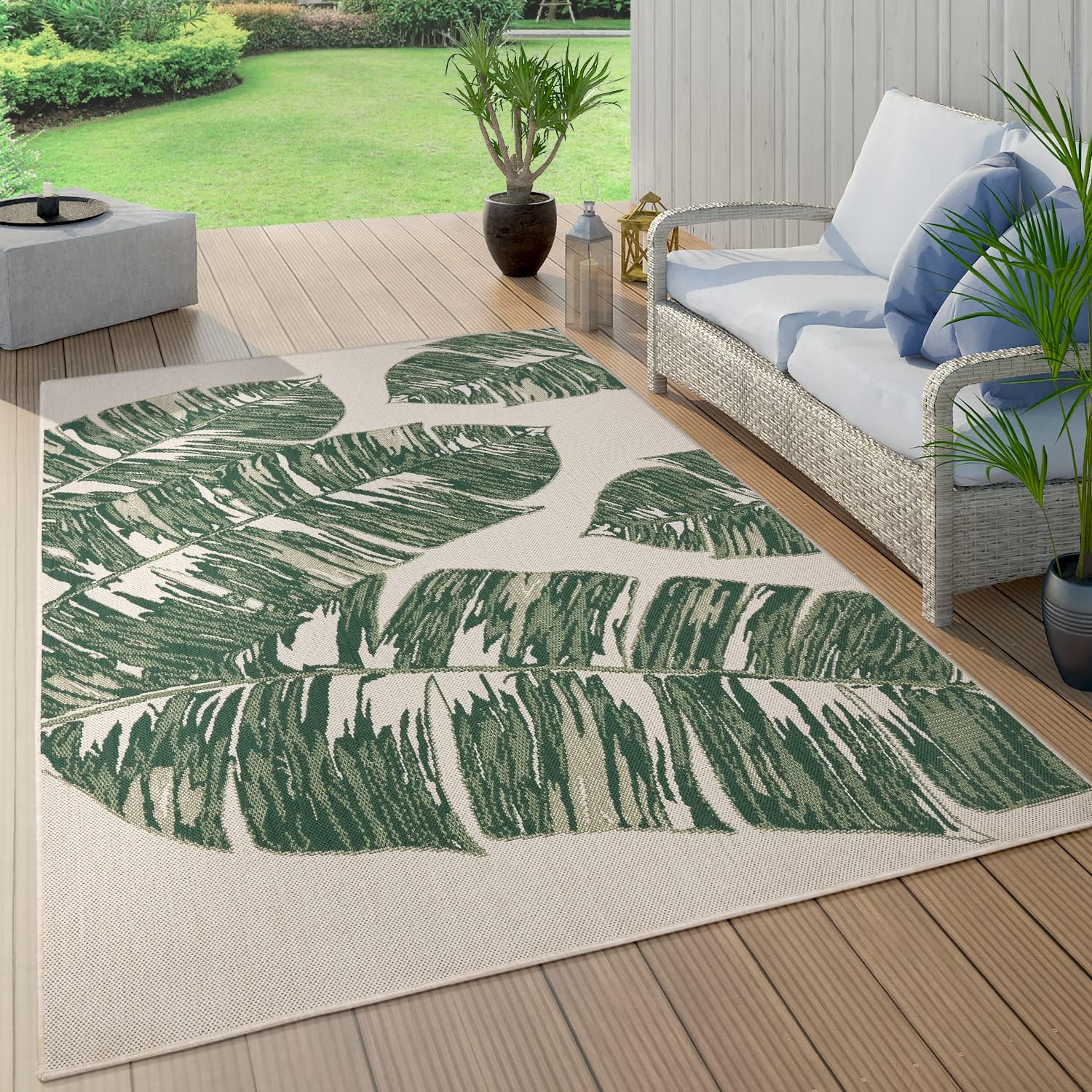 Amazon.com: Tropical Outdoor Rug Jungle Leaves Design for Patio in ...