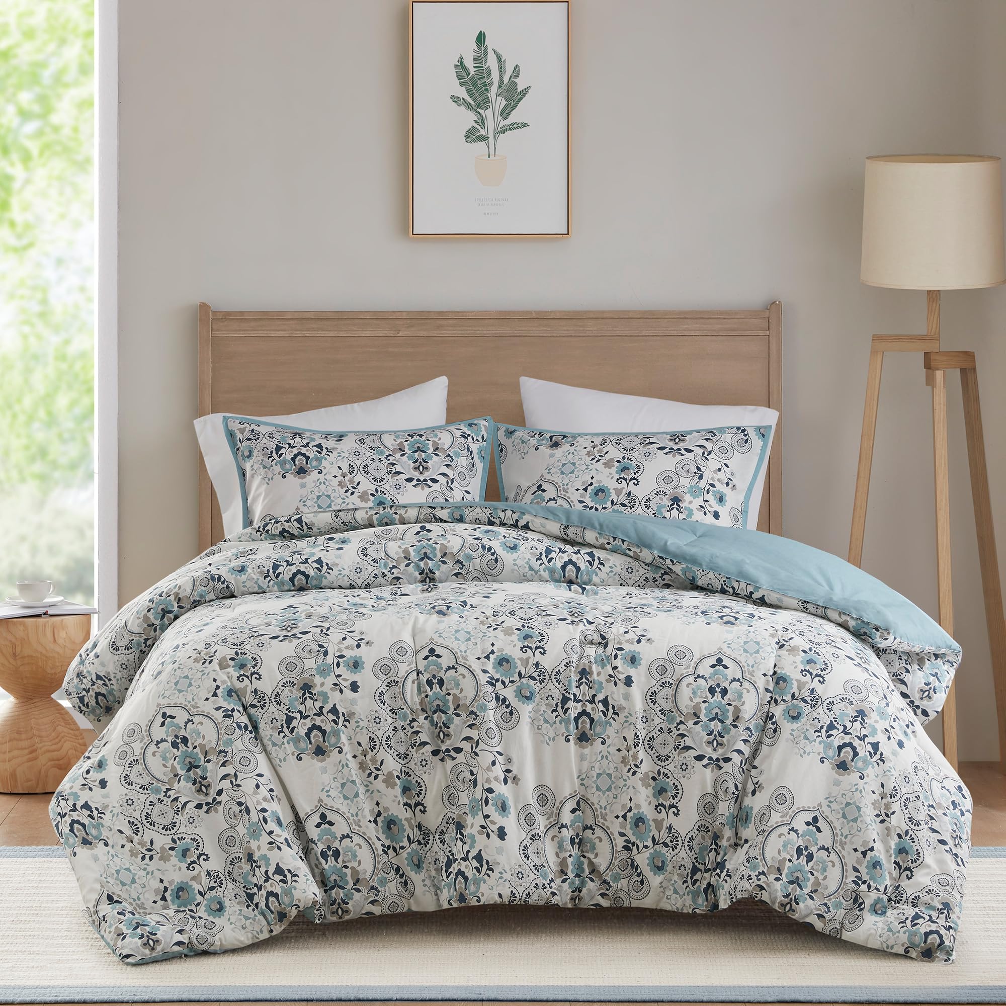 Madison Park Queen Comforter Set Medallion Comforter for Queen Size Bed, Woven Tufted Bedding, All Season & Lightweight Queen Bed Set with Shams, Shabby Chic Cottage, Brielle, Full/Queen, Blue 3 Piece