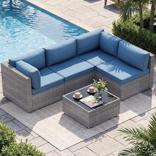 A flexible outdoor sectional built for easy upkeep