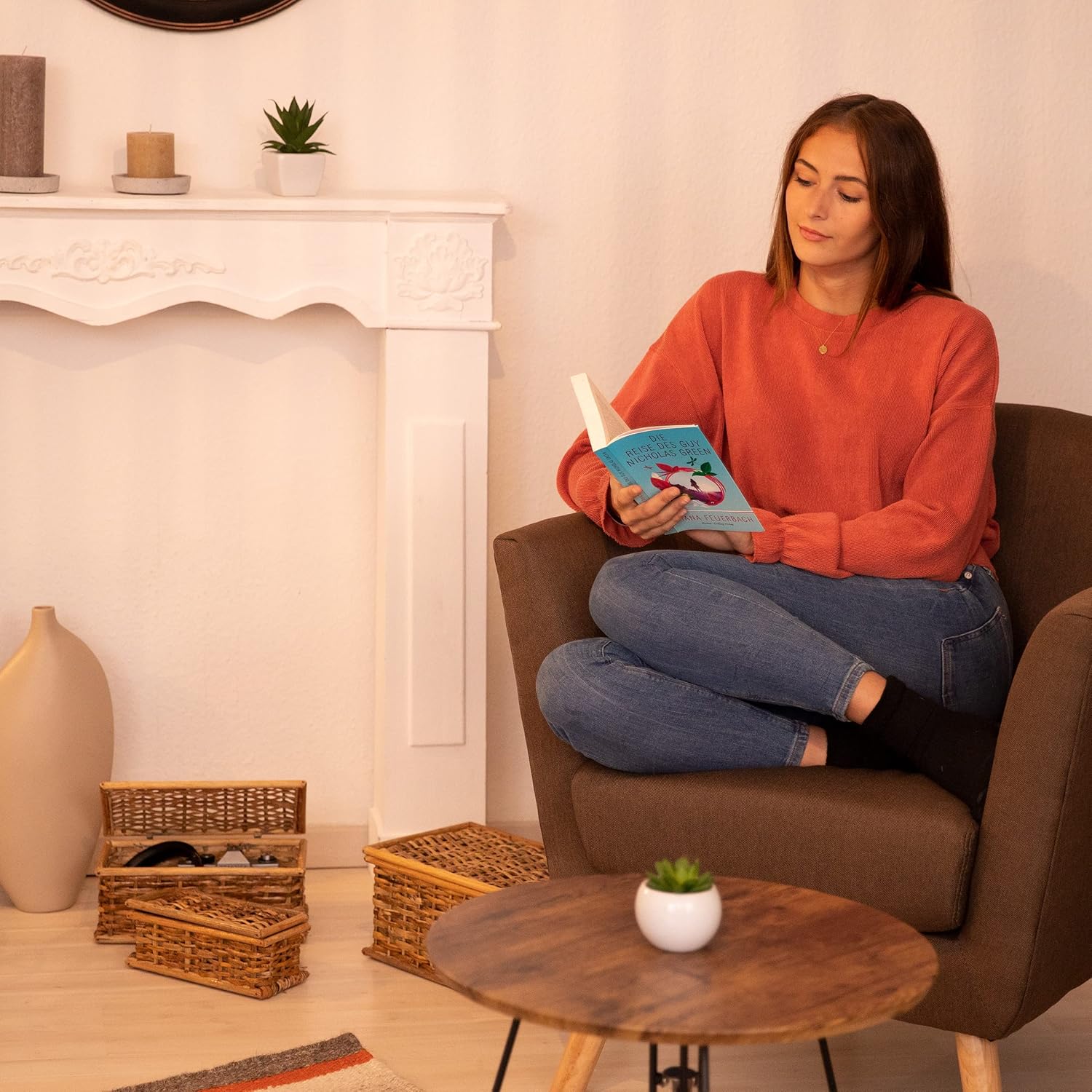 Relaxdays Set of 3 Storage, Lidded, Braided Decorative Baskets, Volume of 10 L, Rustic Look. Natural, Brown, Different Sizes