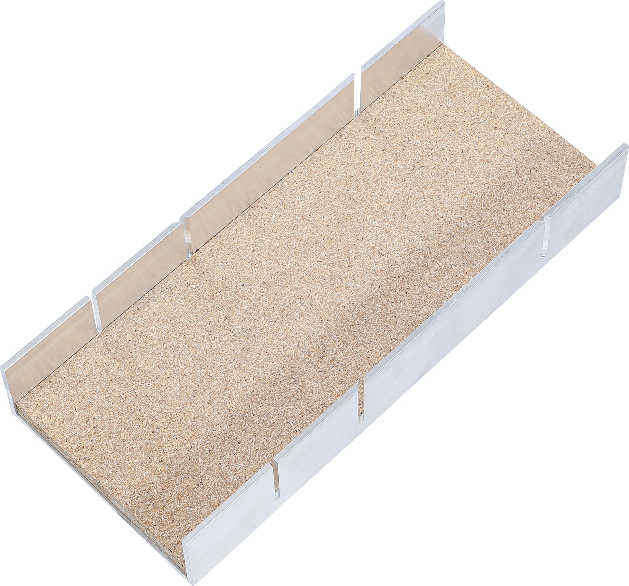 Boîte à onglets aluminium pour couper droit vos tasseaux et cadres