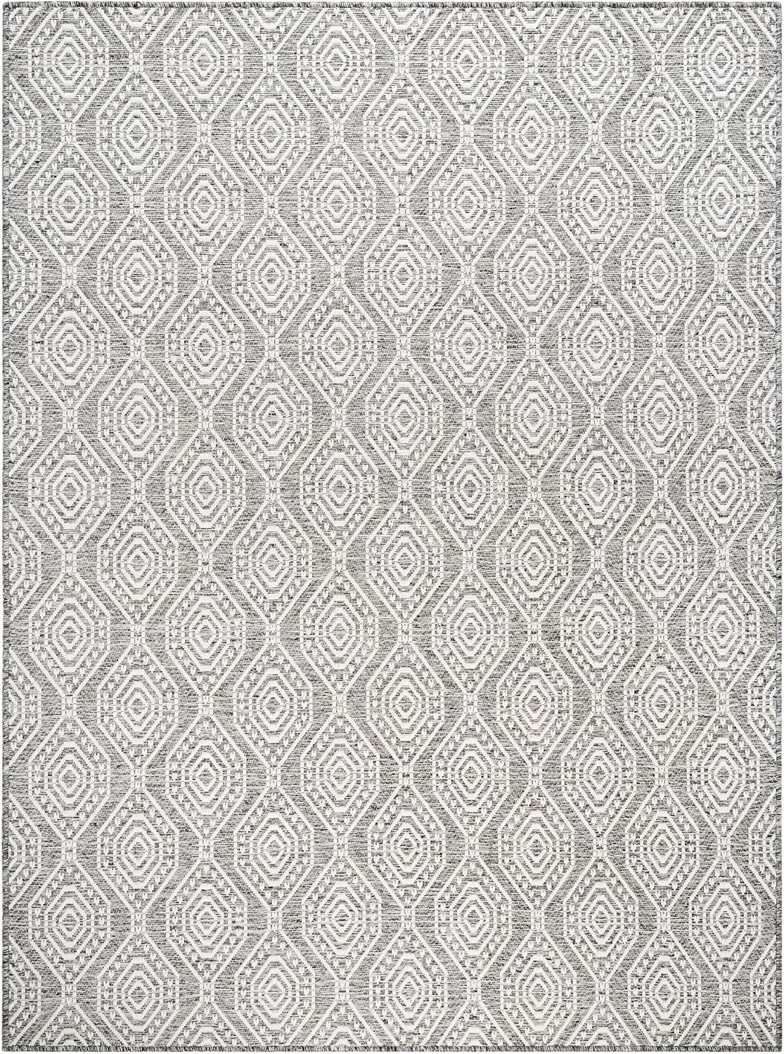Nicole Miller New York Corin Ogee Indoor Outdoor Area Rug, UV Fade Resistant, Low Pile, Warm Grey/Cream, 5'2"x7'2"