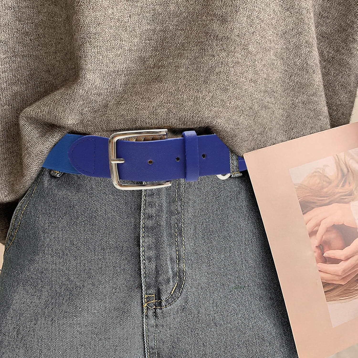 Adjustable Stretch Baseball Belt with Imitation Leather and Steel Buckle for Men and Women Softball Pants Belt Comfortable Outdoor Sports Accessory in Blue Random Color