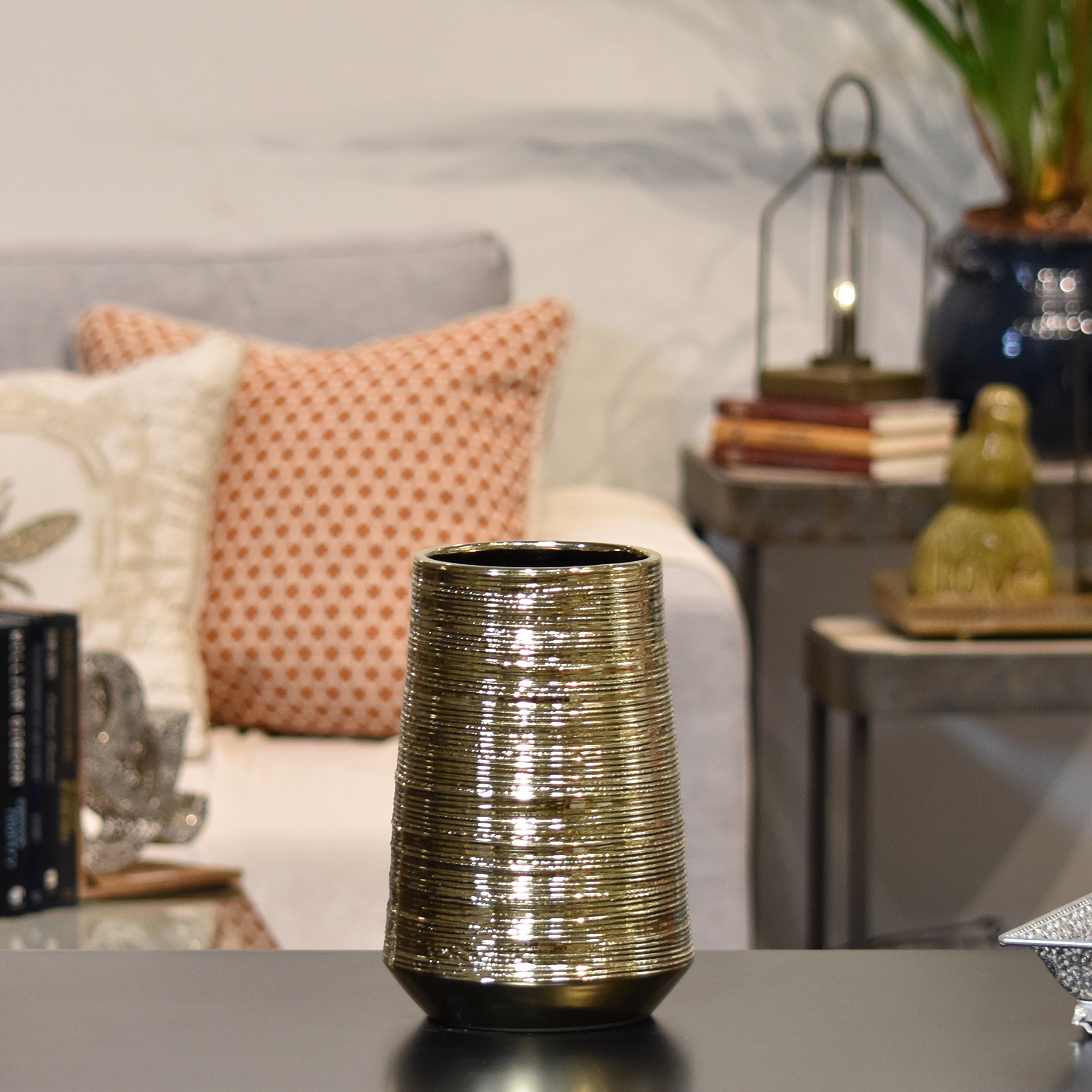 Amazon.co.jp: Urban Trends 45720 花瓶 : Home & Kitchen