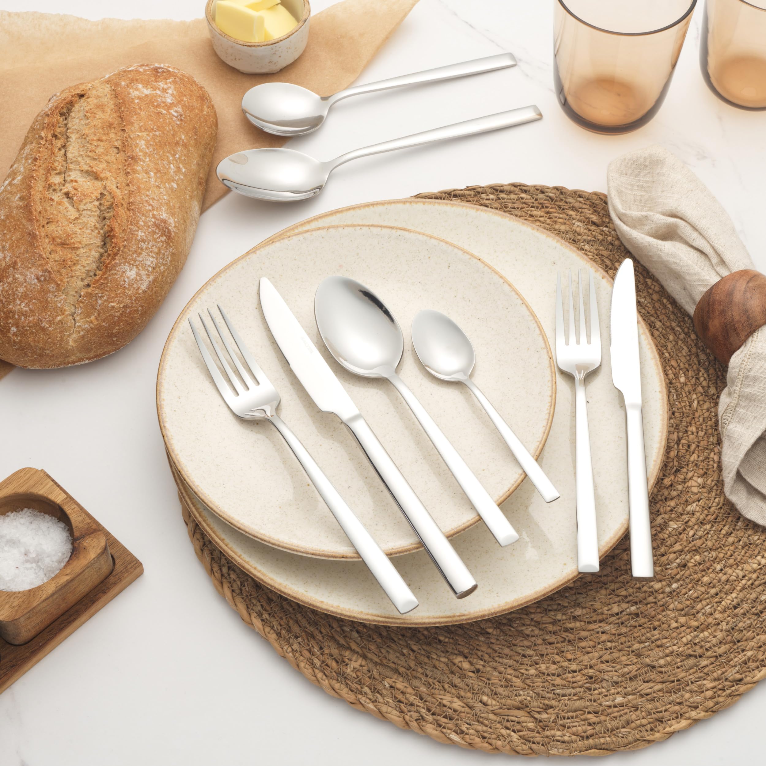 Salter BW12427EU7 Winslow 44 Piece Cutlery Set - Stainless Steel Silverware, Service for 6 People, Includes Knives, Forks, Teaspoons, Soup Spoons, Serving Spoons and Dessert Cutlery, 25 Year Guarantee