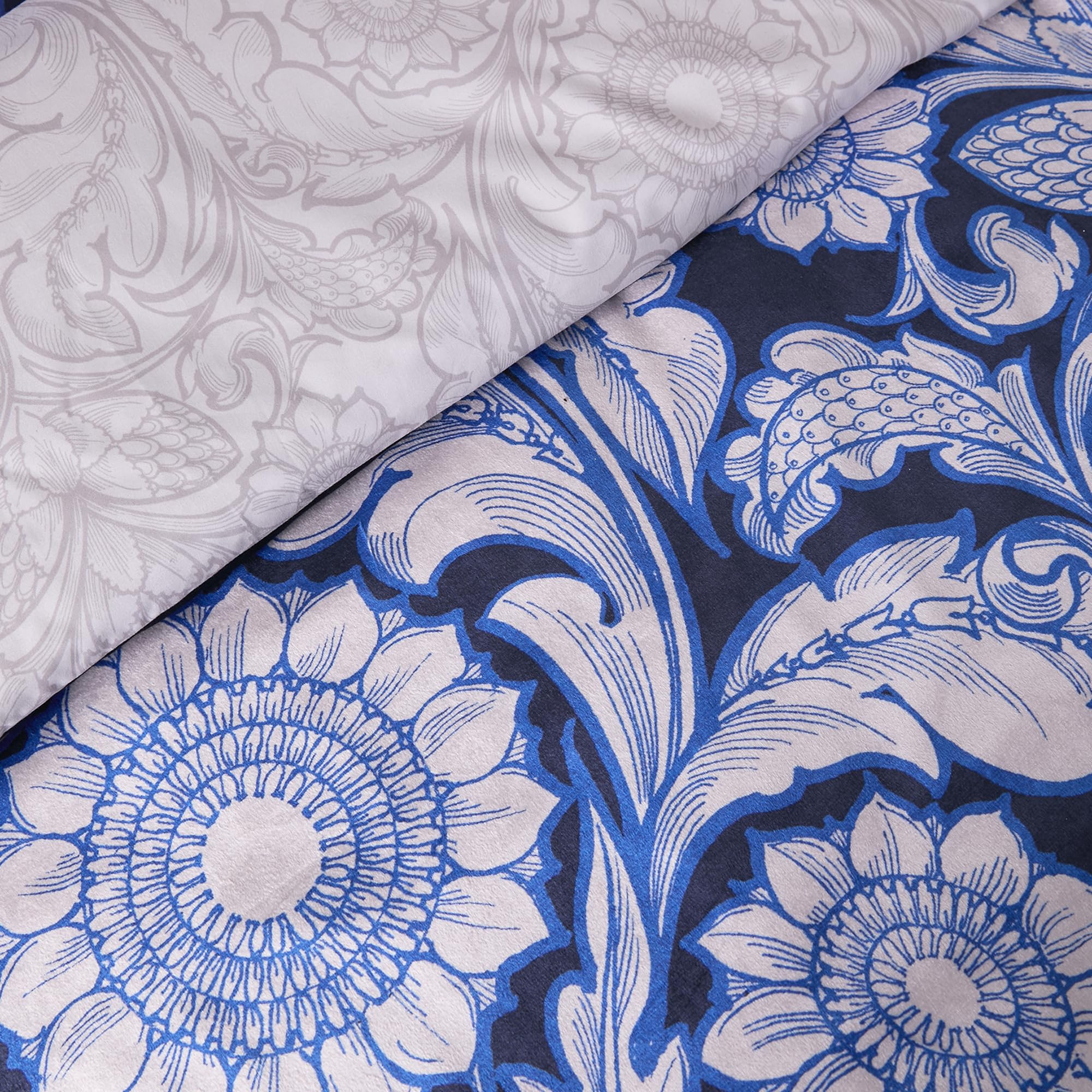 Laurence Llewelyn-Bowen, Blue Mandala Floral Duvet Cover, Double Bedding Size (200 x 200cm), Reversible Designs - Image 3