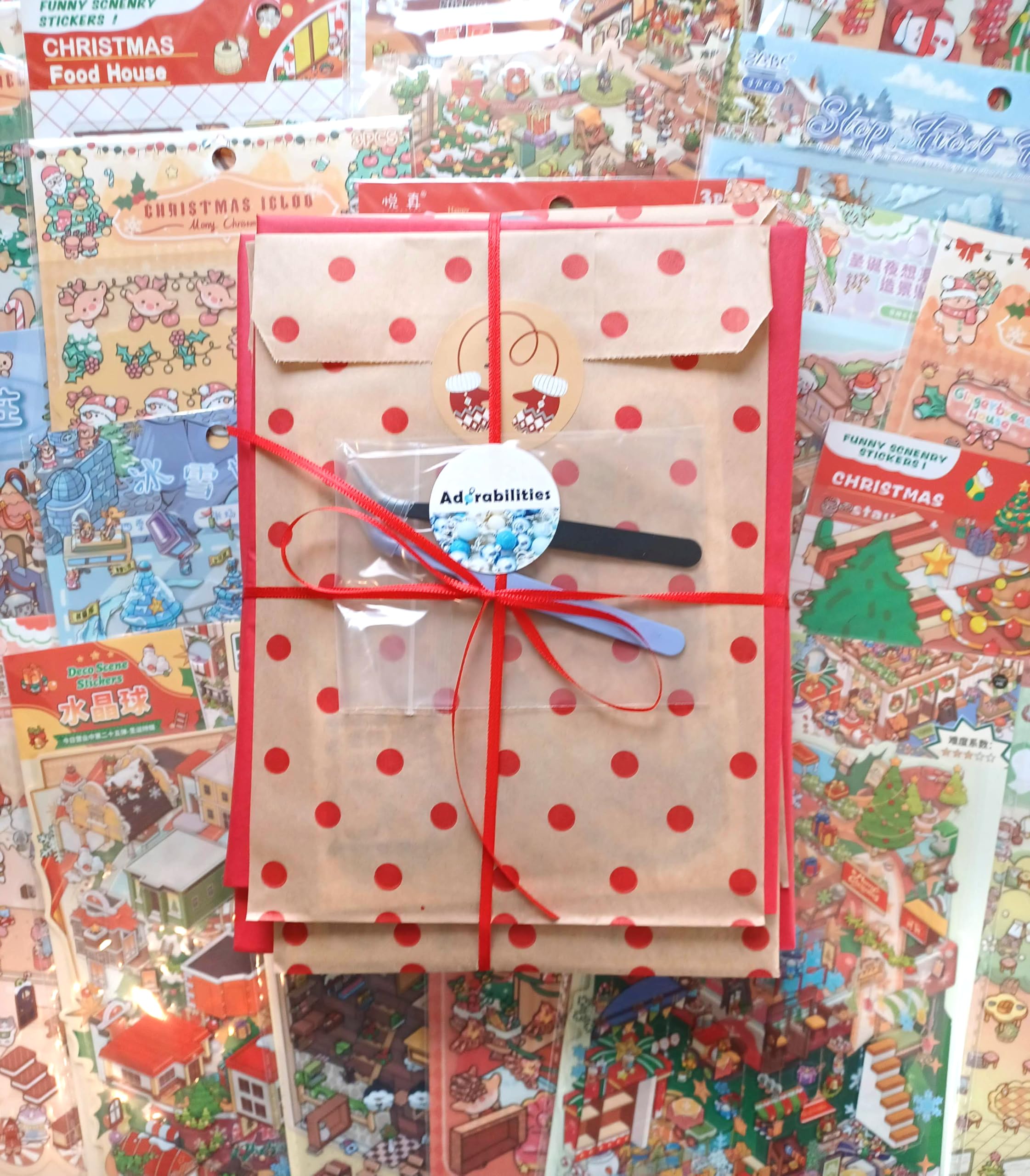 Aufkleber Adventskalender für Weihnachten, 24 isometrische Landschaftsszenen, Deko-Aufkleber-Sets, 15,2 x 20,3 cm Blätter, inklusive Metallpinzette