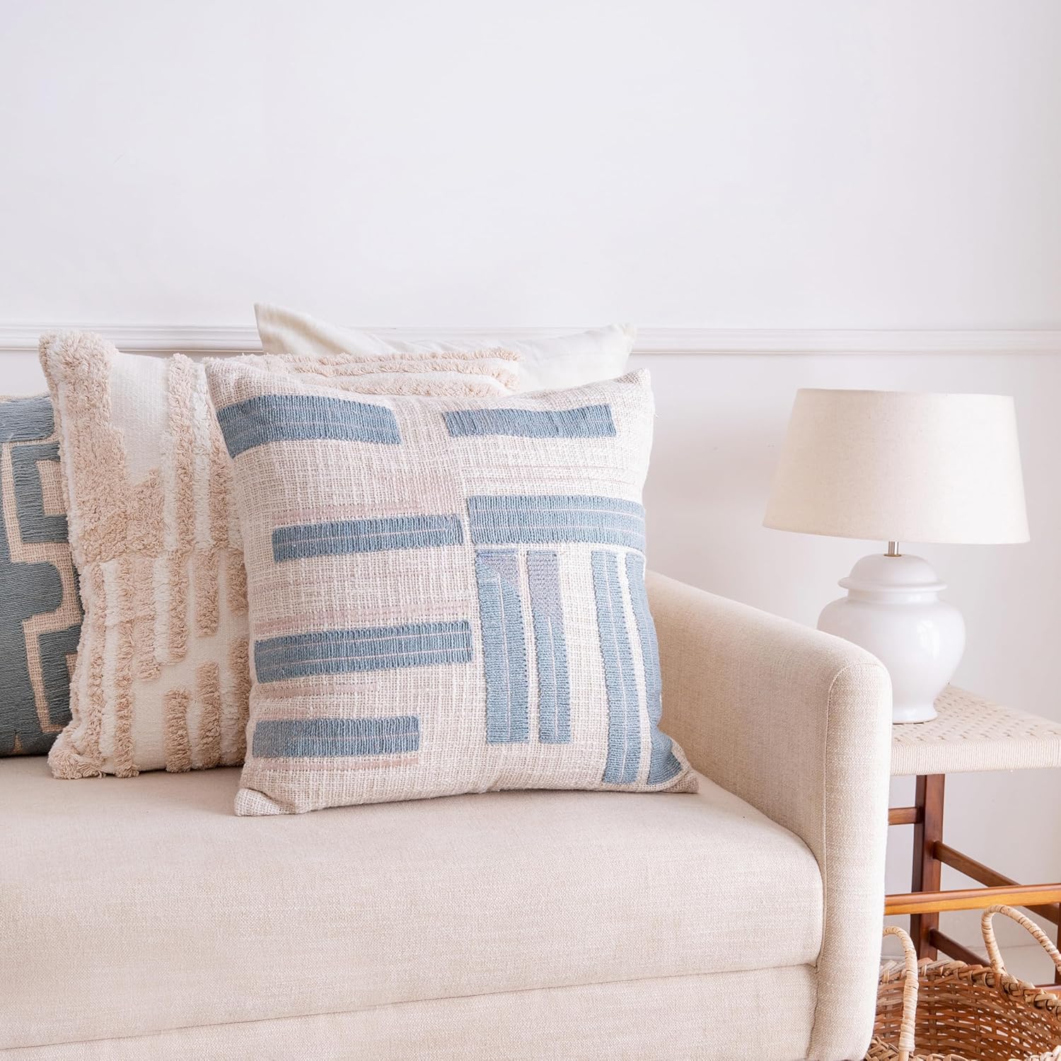 LR Home PI-453 Pillow, Standard, Blue