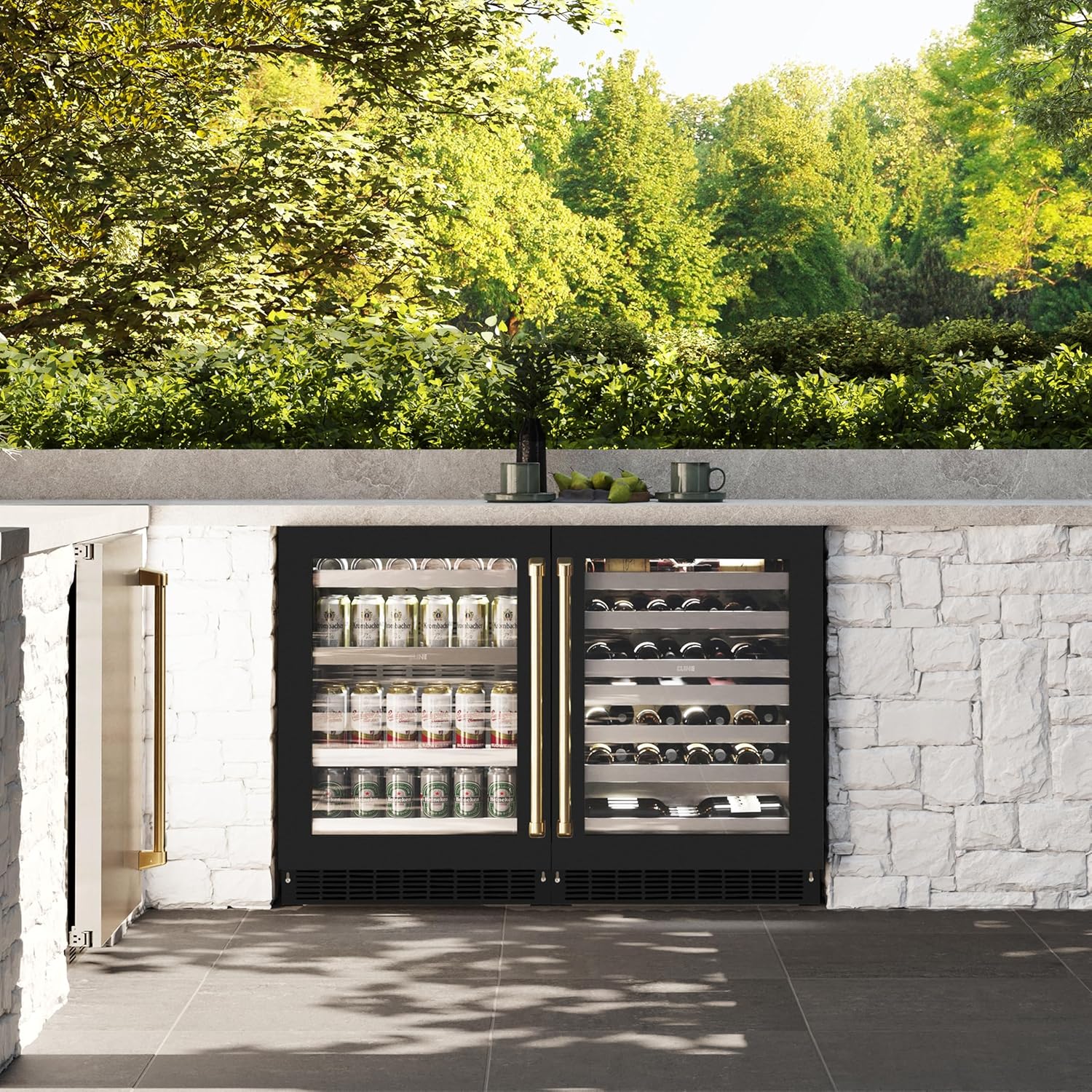 ZLINE Autograph Edition 24 in. Touchstone Dual Zone 44 Bottle Wine Cooler With Black Matte Glass Door And Polished Gold Handle (RWDOZ-BLM-24-G)