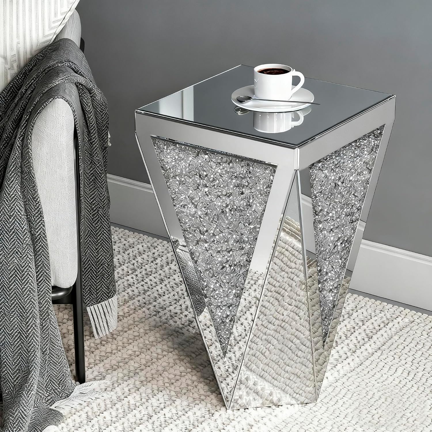 IKIFLY Mirrored Nightstand with Large Square Tabletop, Silver End Table with Crushed Diamonds, Modern Accent Beside Table for Living Room, Bedroom and Office