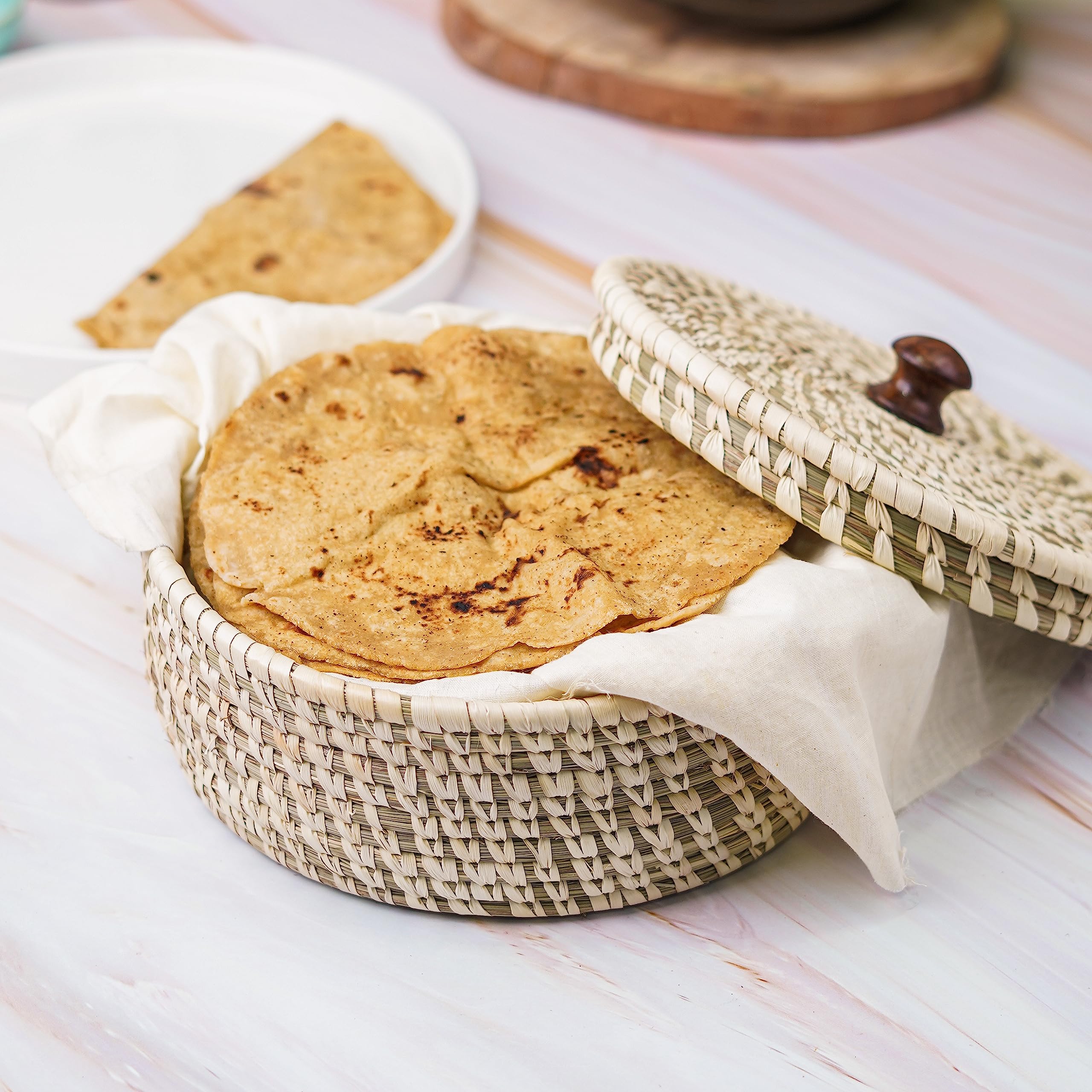 Bhumee Creations Handmade Sabai Grass Box For Roti/chapati/paratha/dry Fruits|Kitchen Decor Cum Utility, Round, Beige