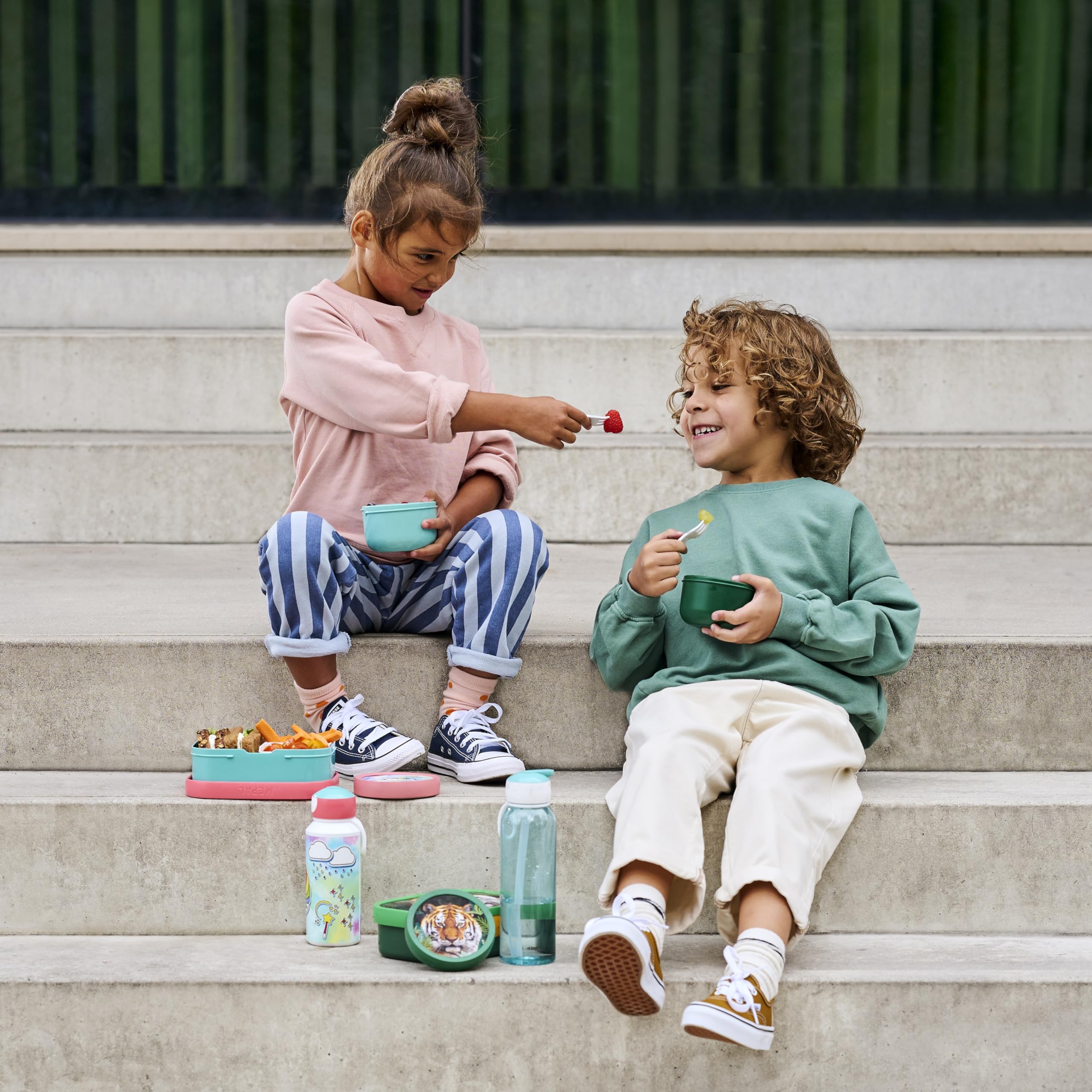 Image secondaire de Mepal Fruitbox Campus - Boîte à goûter enfant Hot Wheels - 300 ml