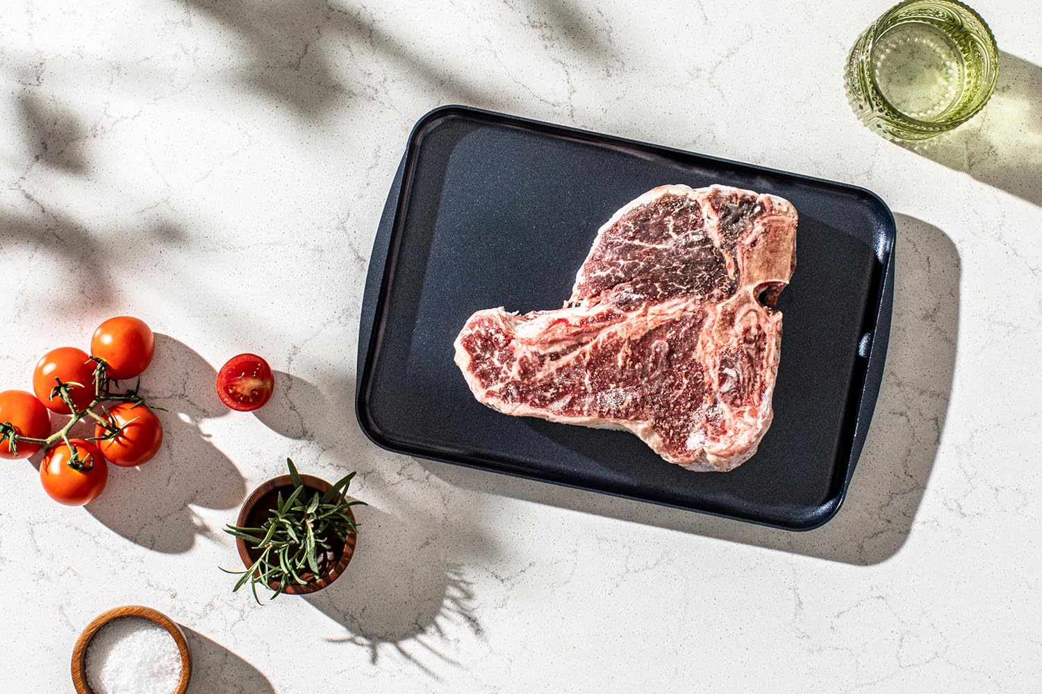 BLAZIN' THAW Defrosting Tray for Frozen Meat | Premium Edition | Aluminium Plate for Thawing Frozen Food | 2 Rolling Grilling Baskets with Removable Handle | Barbecue Grill Set with BBQ Gloves |