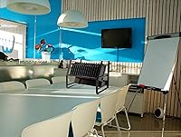 Vista 8 de Line Leader - Carrito de carga abierto para 14 dispositivos para laptops, tabletas y Chromebooks, estación móvil para laptop con ruedas extraíbles