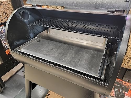 Miniatura 2 de Outfitter's Edge - Sartén para parrilla al aire libre de 26 x 18 pies con agujero de grasa, plateado, 26 x 18 pulgadas, (OFE2618HSSG)