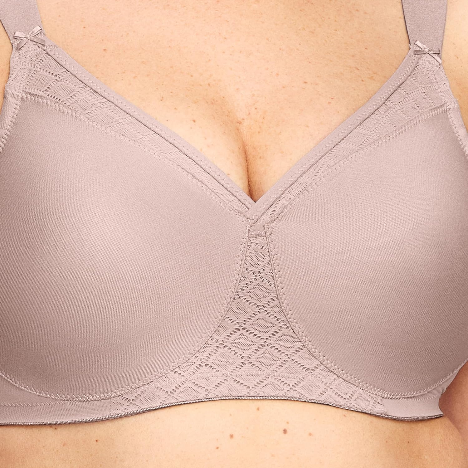Glamorise womens Magiclift Seamless T-shirt Bra Wirefree #1080 - Image 3
