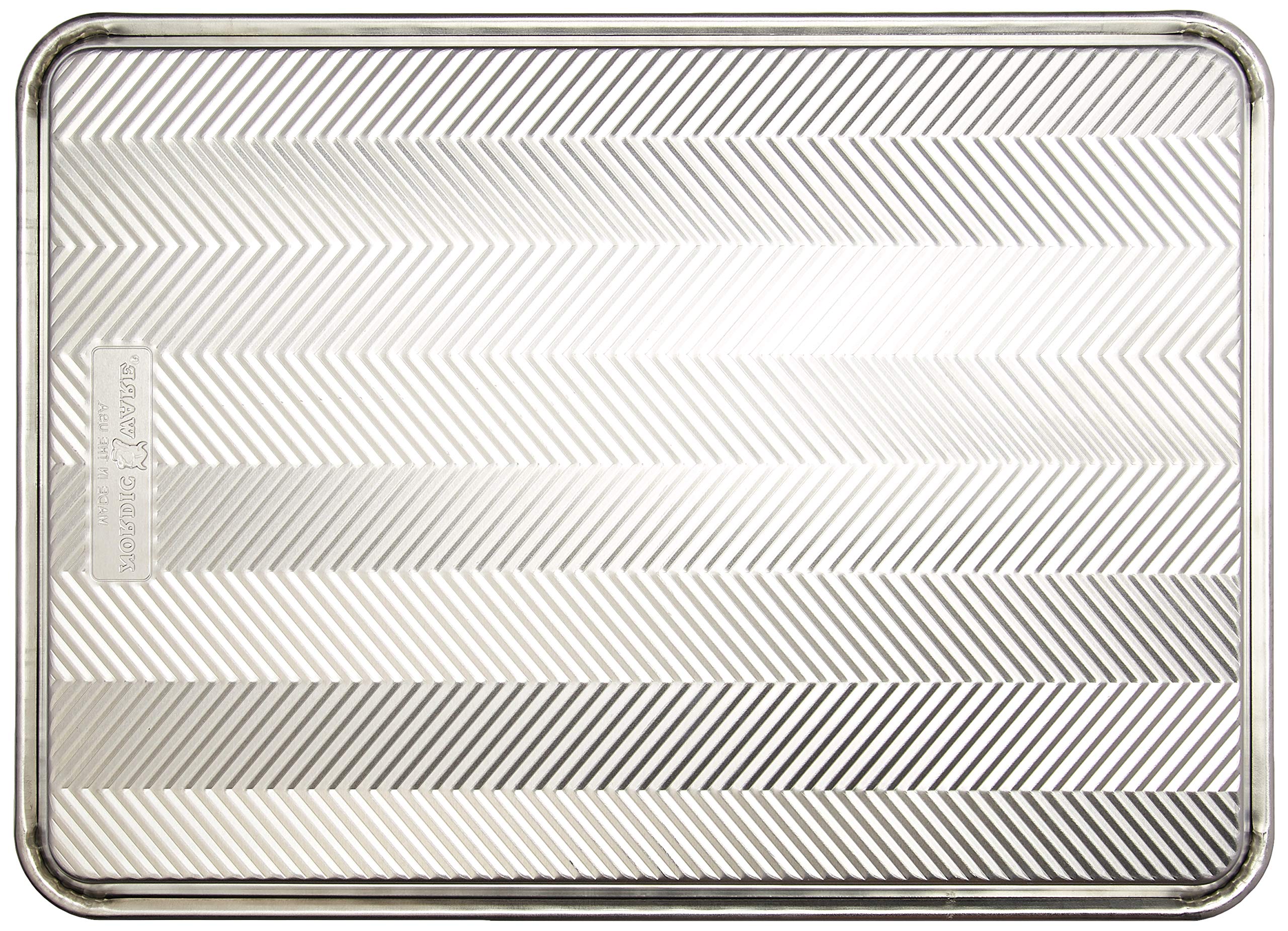 Nordic Ware 45372AMZM Prismenbacken, Aluminium, Natur