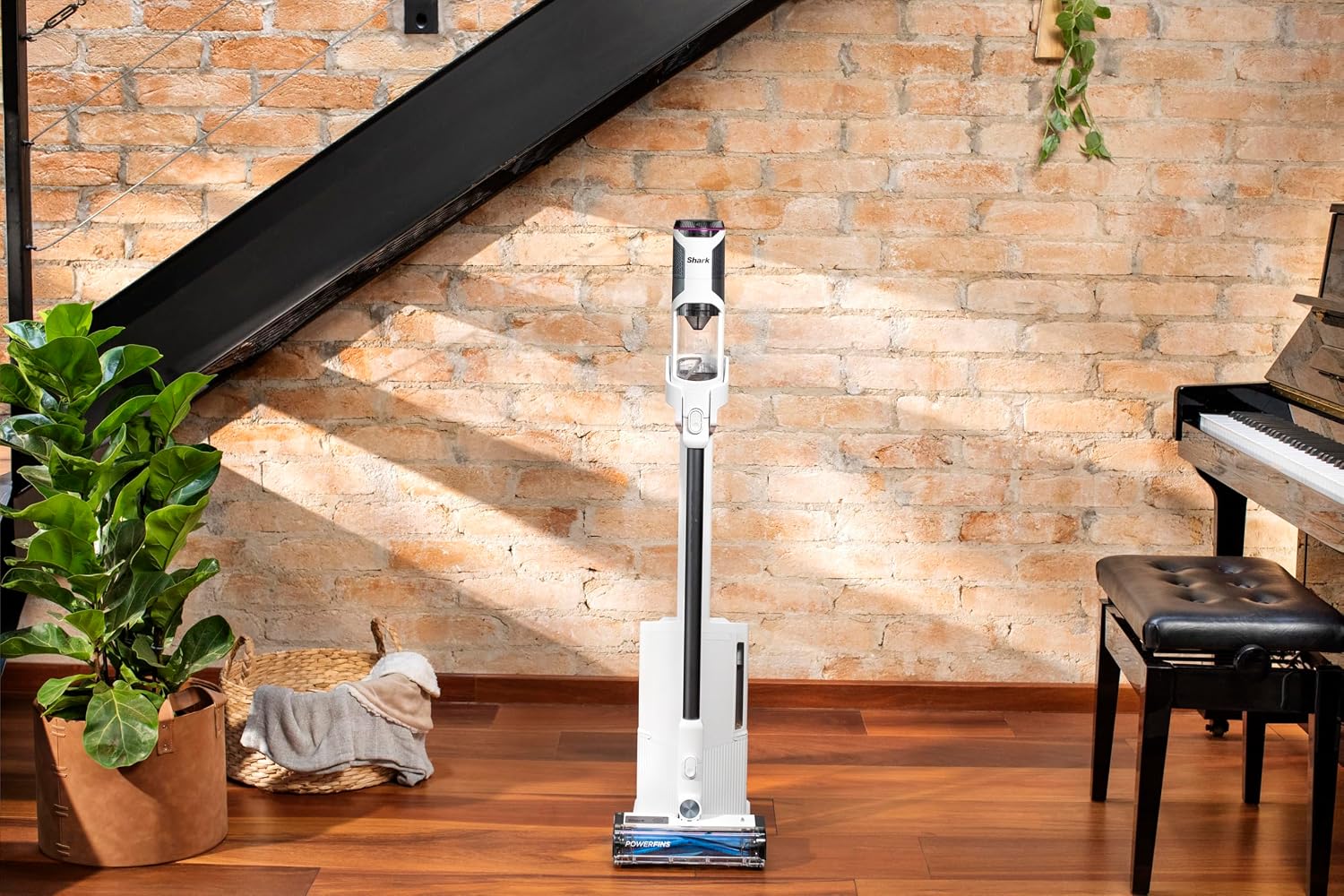 Shark Detect IW3511 Vacuum - Image 3