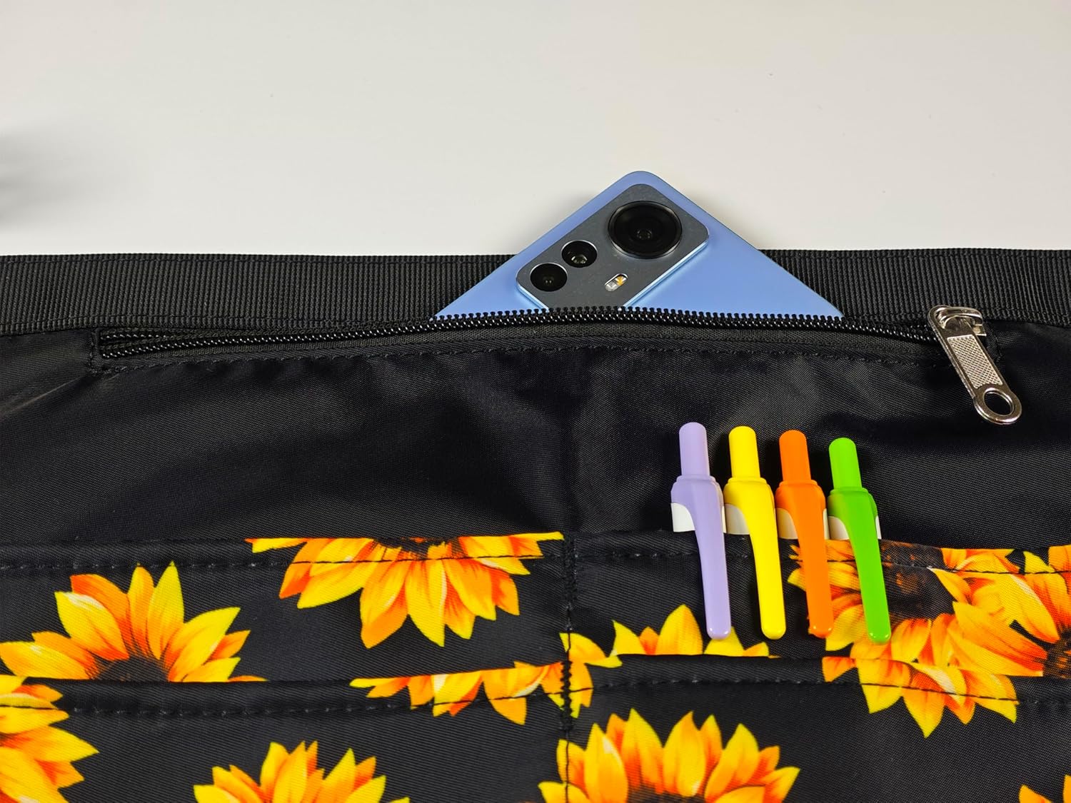 Waterproof Server Apron for Women with 5 Pockets,Quickly Put on and Take off Waitress Aprons,Work Apron for Bartender Barista - Image 6