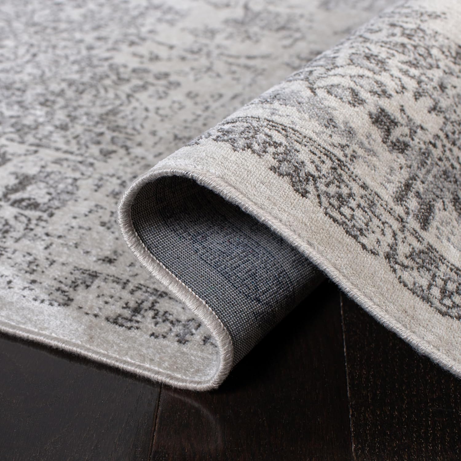 SAFAVIEH Atlas Collection Accent Rug - 2'7" x 4', Ivory & Grey, Vintage Oriental Distressed Viscose Design, Ideal for High Traffic Areas in Entryway, Living Room, Bedroom (ATL965G)