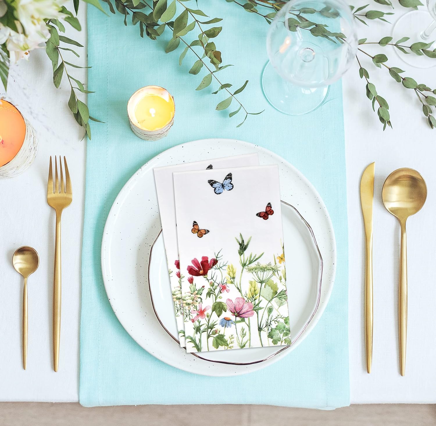 Gift Boutique Spring Floral Guest Napkins 100 Pack Wildflower Butterfly Disposable Paper Hand Towels for Bathroom Powder Room Decor