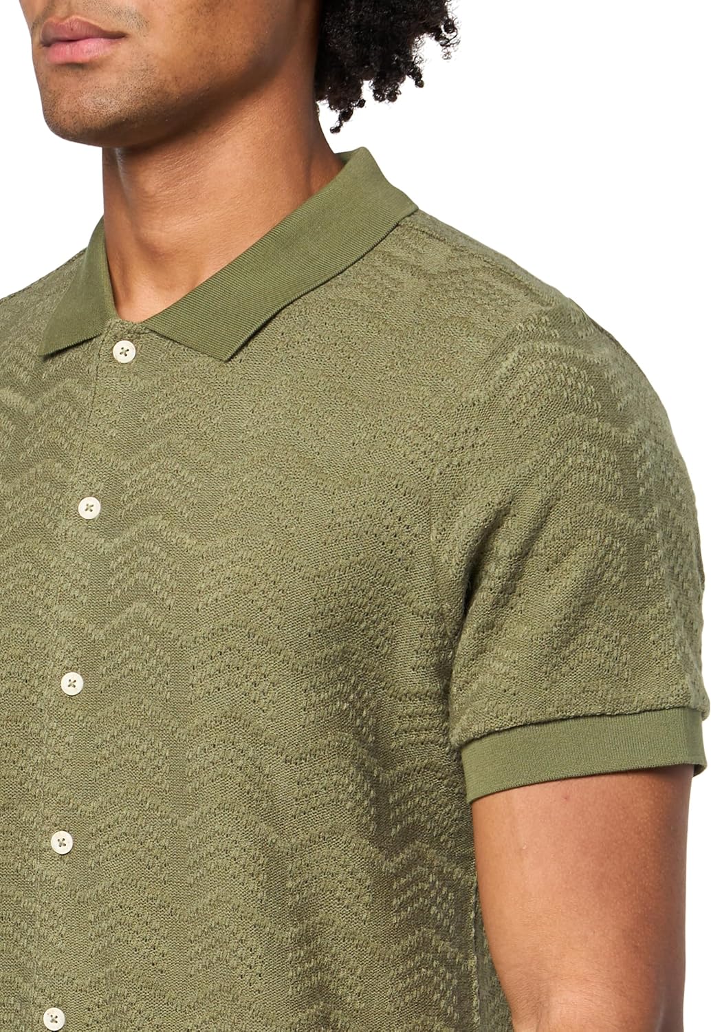 Guess Men's Short Sleeve Gavin Textured Knit Shirt