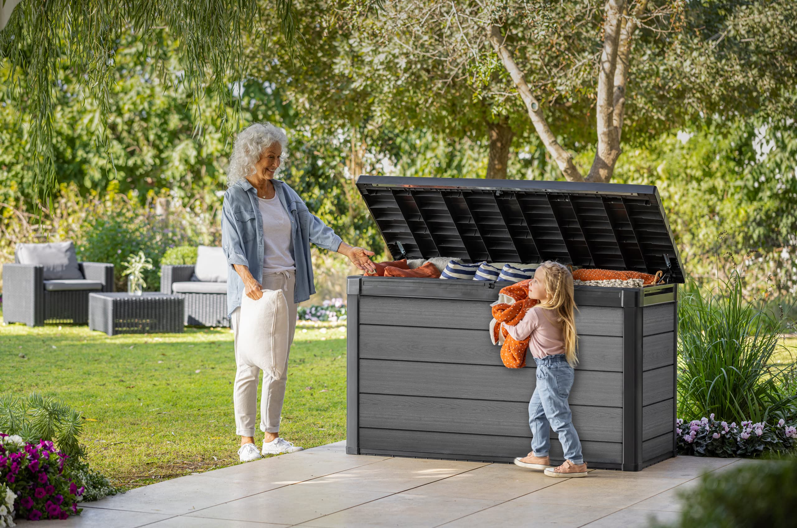 Keter Cortina - Caja para cojines (200, 757 L, dimensiones exteriores: 151,7 x 72,5 x 90 cm, resistente a la intemperie, impermeable, material Evotech)