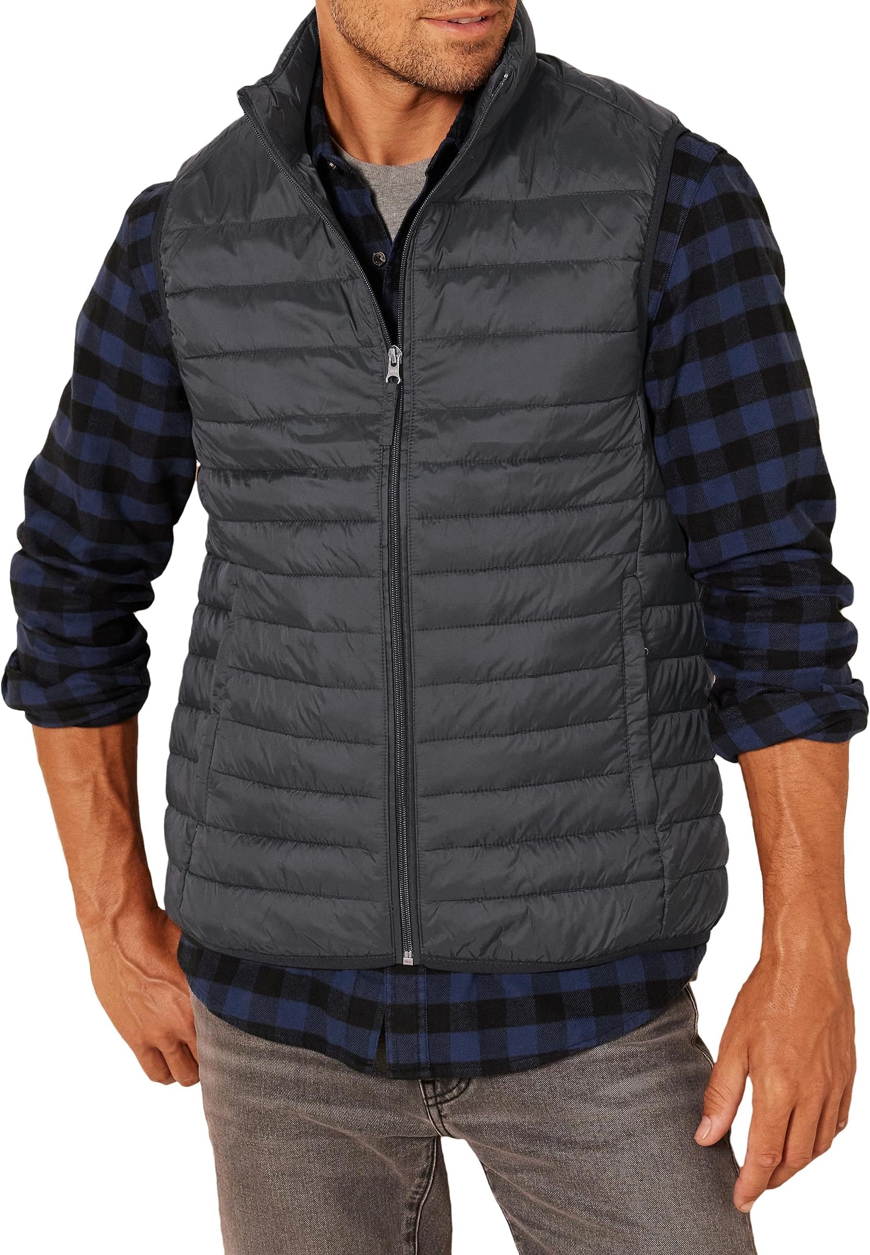 Amazon Essentials Men's Lightweight Water-Resistant Packable Puffer Gilet