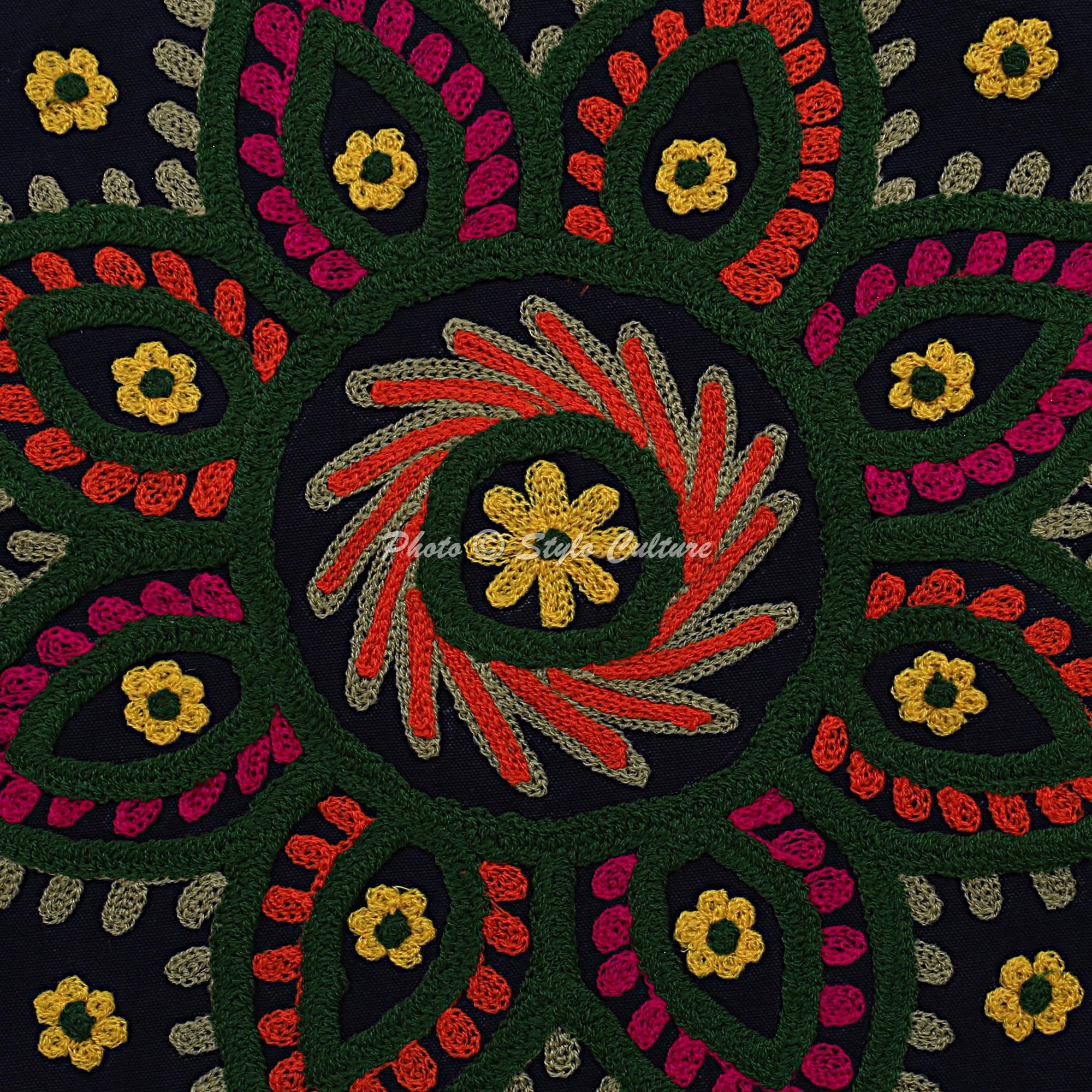 Ethnisch Dekorativ Baumwolle Couch Kissenbezüge 40x40 cm Schwarz Dekokissen Suzani Bestickte Pom Pom Spitze Schlafzimmer Sofa Kissen Bezüge Quadrat Blumen Kissenhullen - 4 STK.