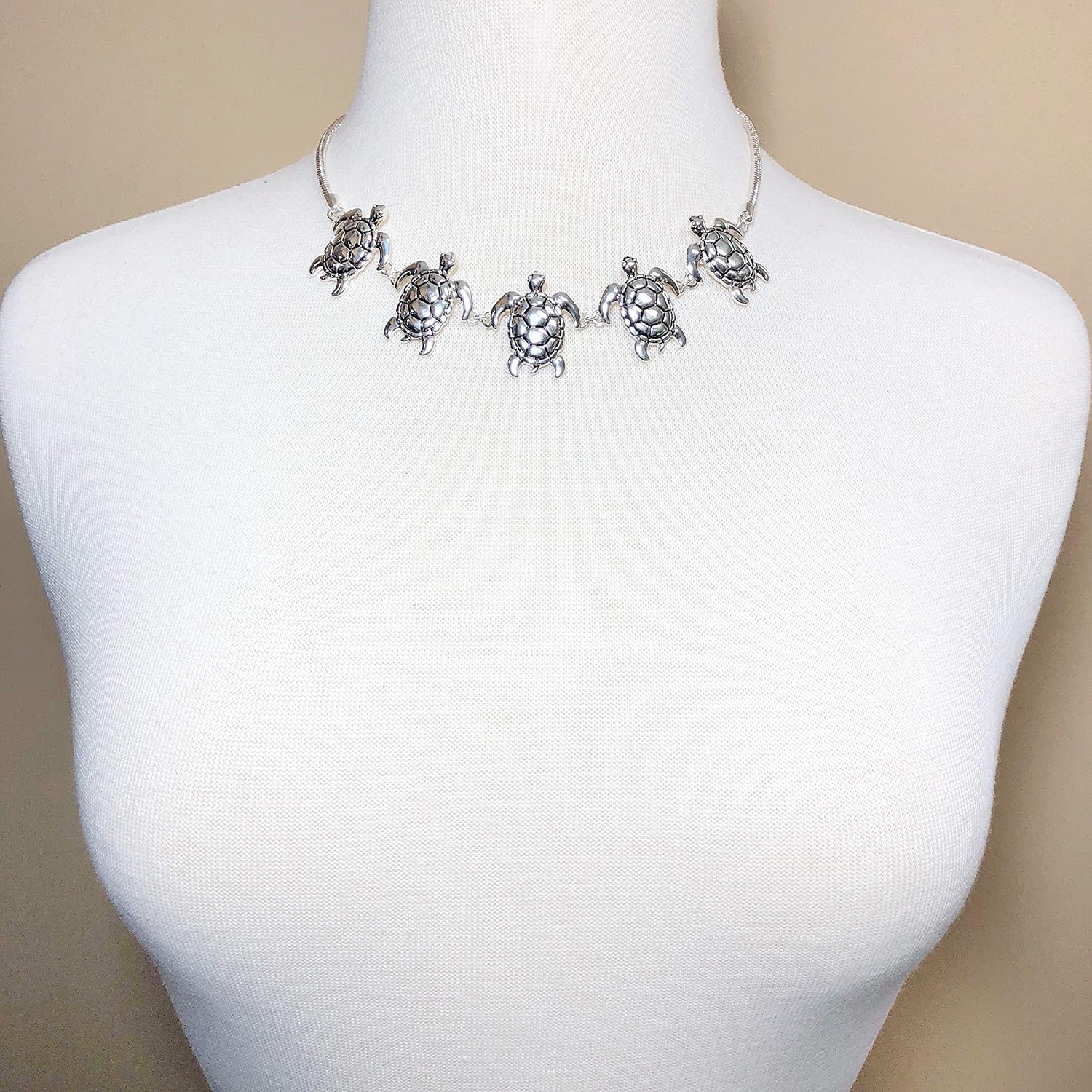 Gypsy Jewels Simple Sealife Nautical Boutique Necklace & Earrings Set (5 Silver Tone Sea Turtles)