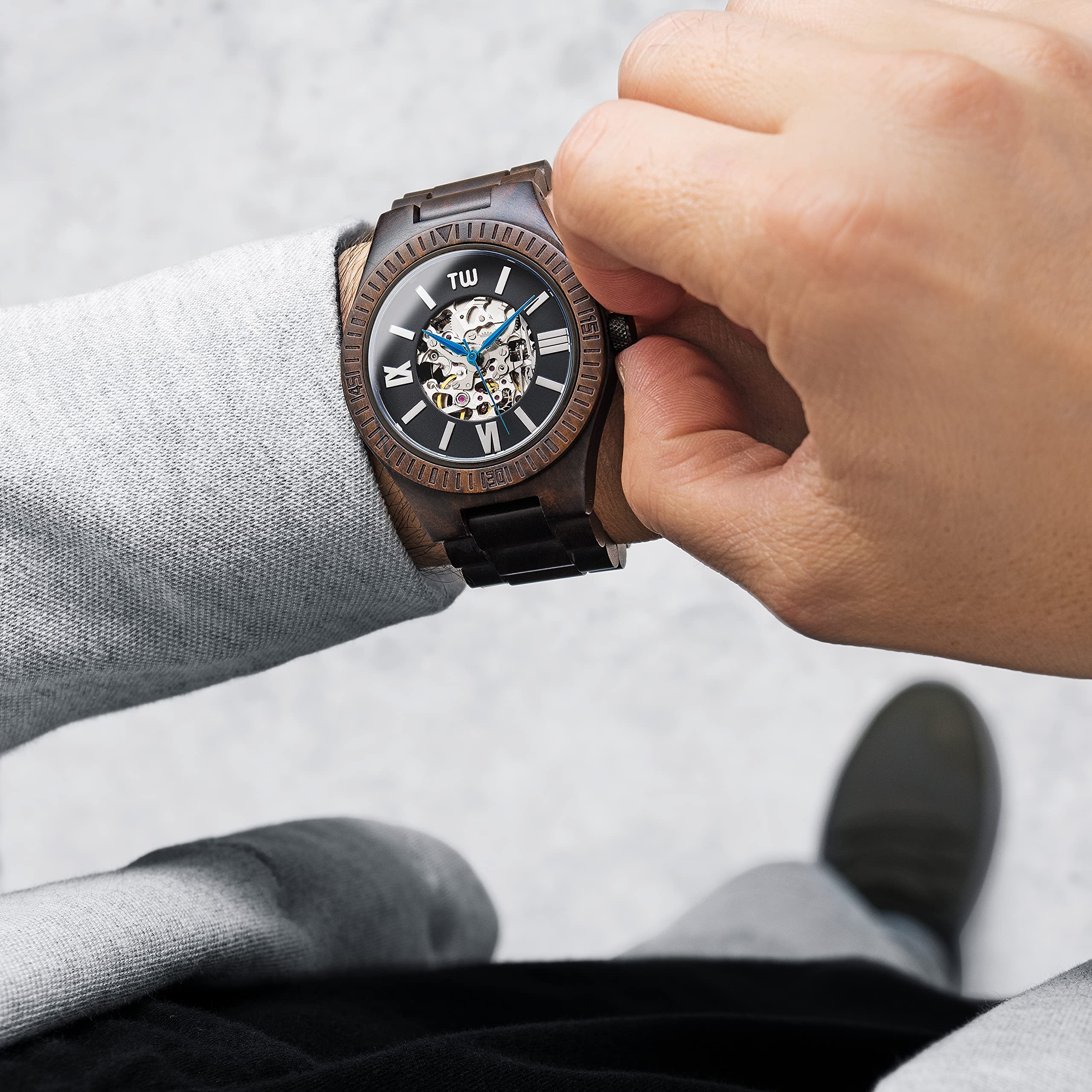 Men's Wooden Watch with Wood Band Automatic Movement Premium Quality