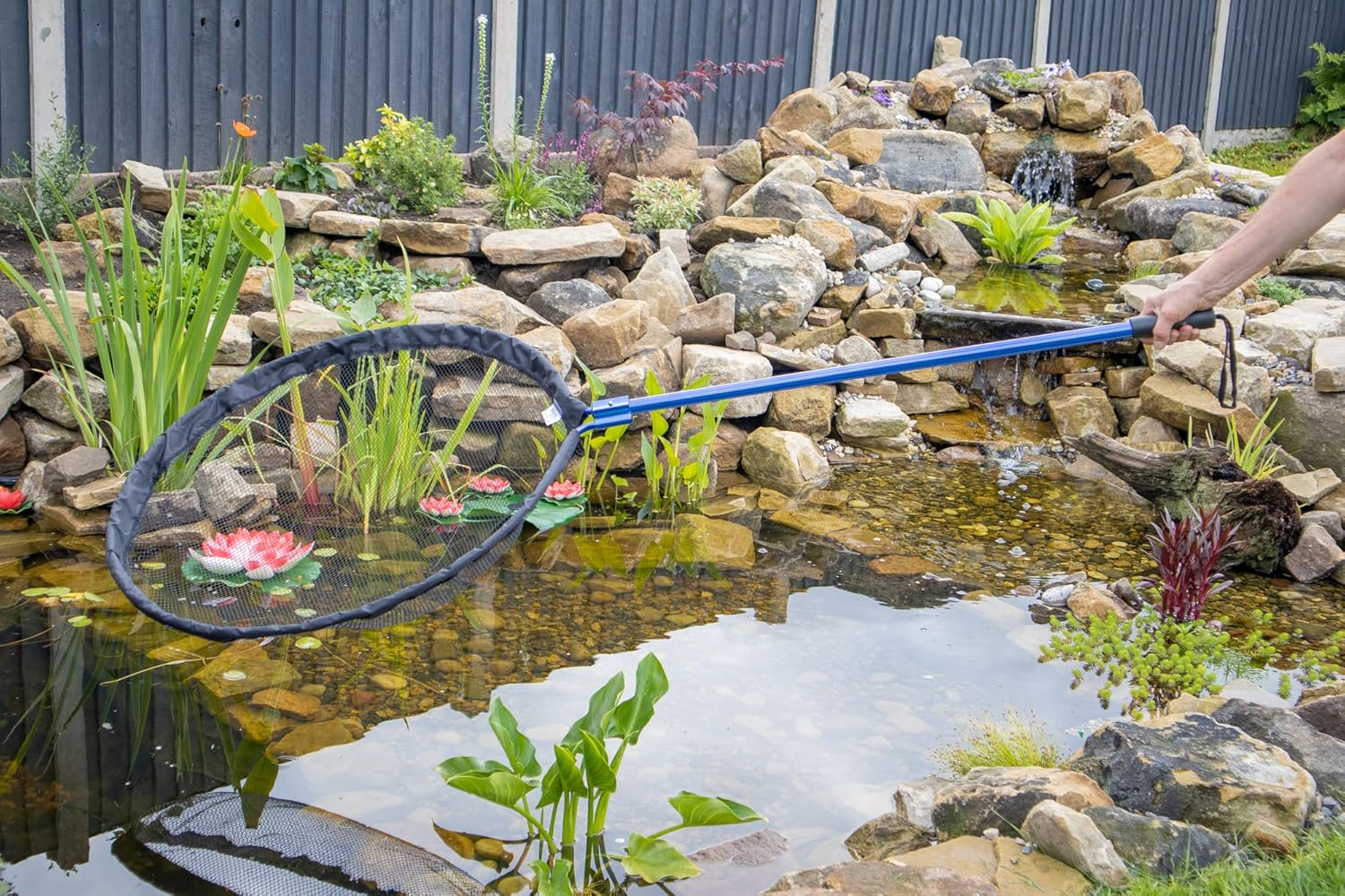 PondH2o Heavy Duty 30 Inch (80cm) Diameter Round Koi Pan Net with 39 Inch (100cm) Pole, Safe Koi Carp Ornamental Pond Fish Transfer Handling, Shallow Net & Handle