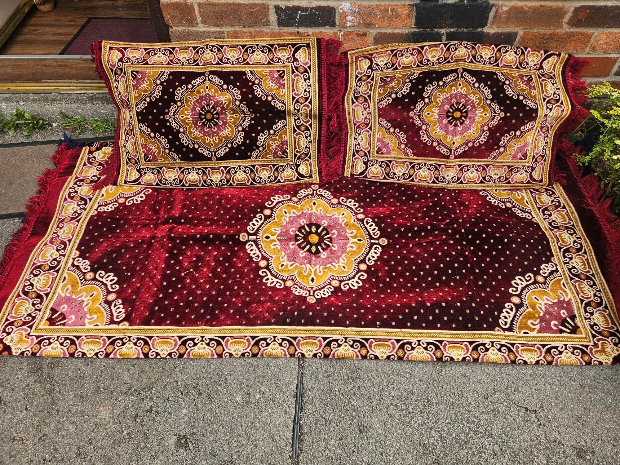 Arabic/Turkish/Afghani Floor Seating Sofa Couch,Floor Cushions,Arab Majlis sofa (Red)