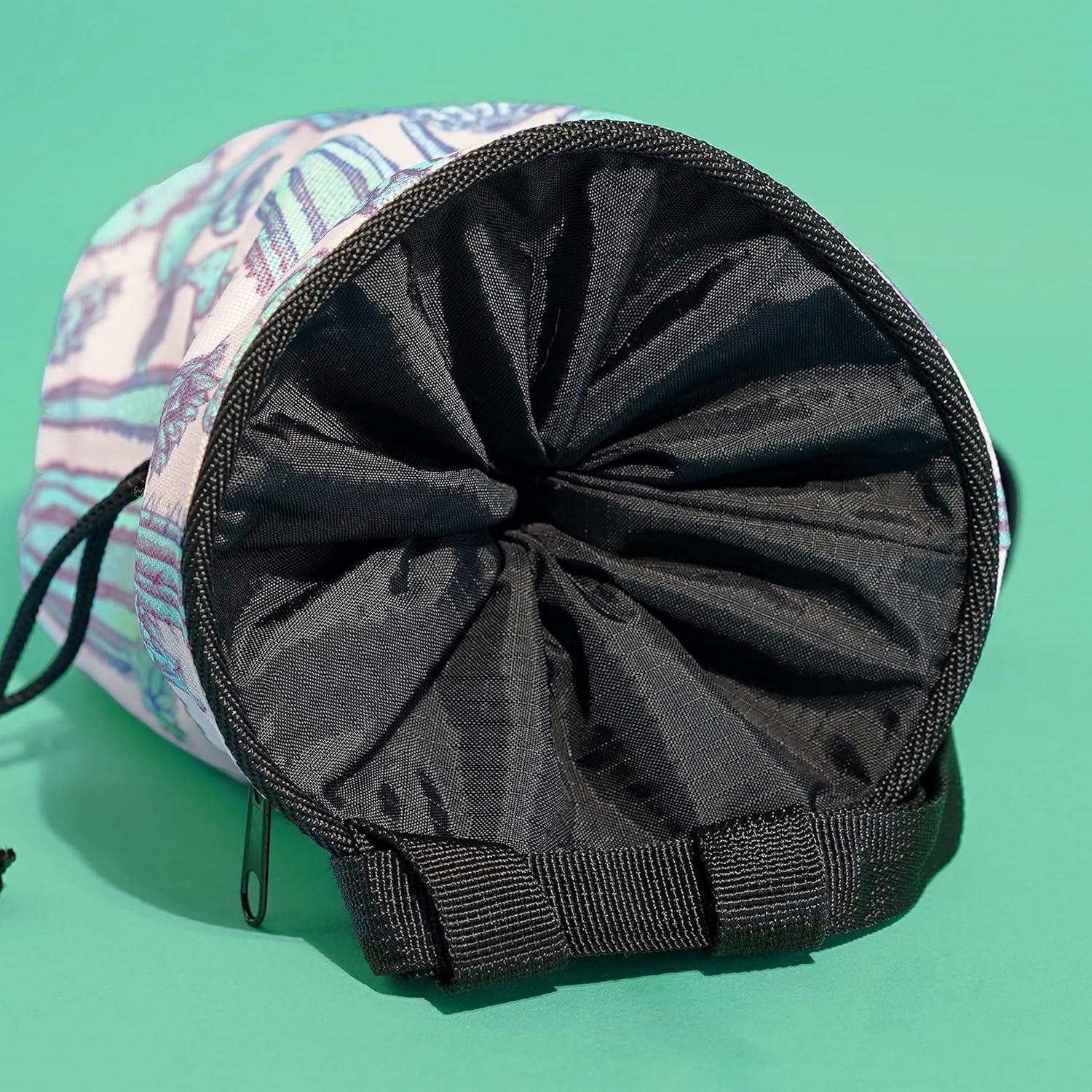 Hueco Chalk Bag with Belt and Zipper Smartphone Pocket for Rock