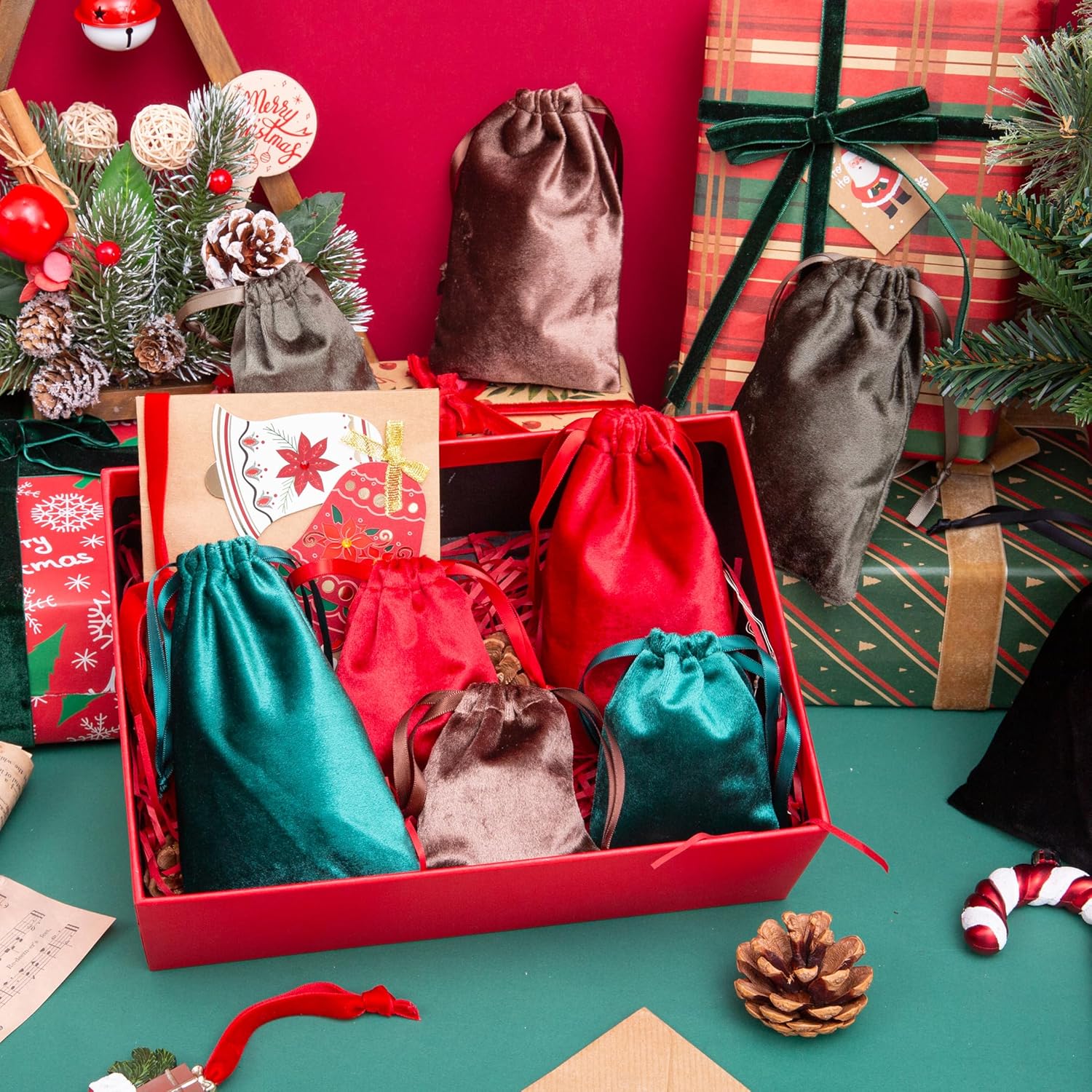 QIANF 12pcs Red Velvet Drawstring Bags 4x6 inches Glossy Velvet Cloth Small Gift Bags Jewelry Pouches for Storage Wedding Party Favor Christmas - Image 3