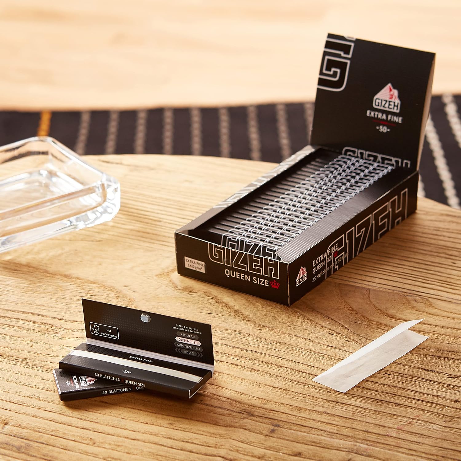 Gizeh 17122 Black Queen Size - 1 4 Wide - 25 Booklets of 50 Papers Each Cellulose Rolling Paper, 12 x 6 x 4 cm