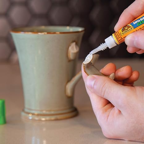 Gorilla Super Glue Gel, Clear Glue, Four 3 Gram Tubes (Pack of 1) - All Purpose and Fast Setting for Projects and Repairs