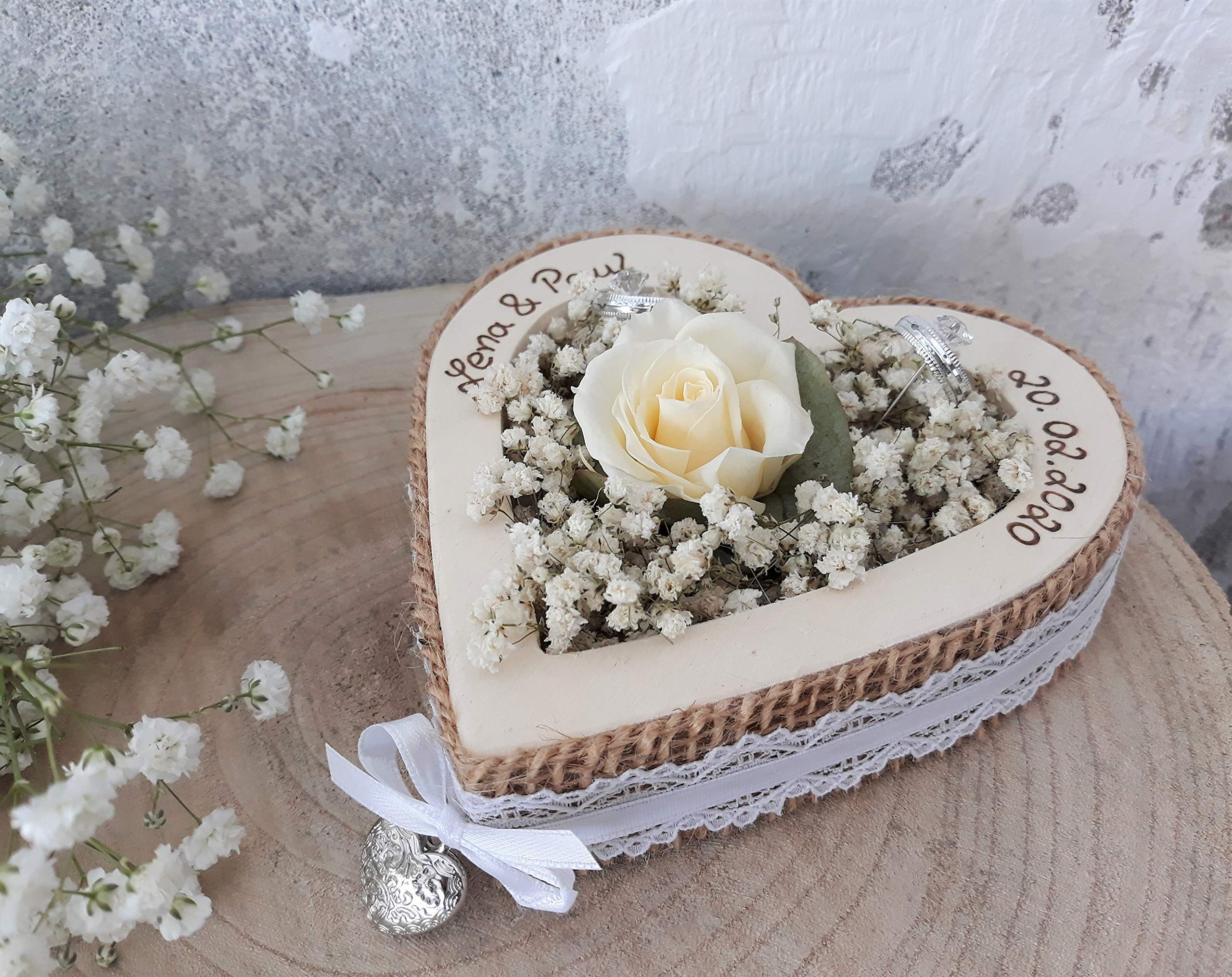 Hochzeit Ringkissen Ringhalter Herz Rose Loveliness creme für Eheringe mit Namen