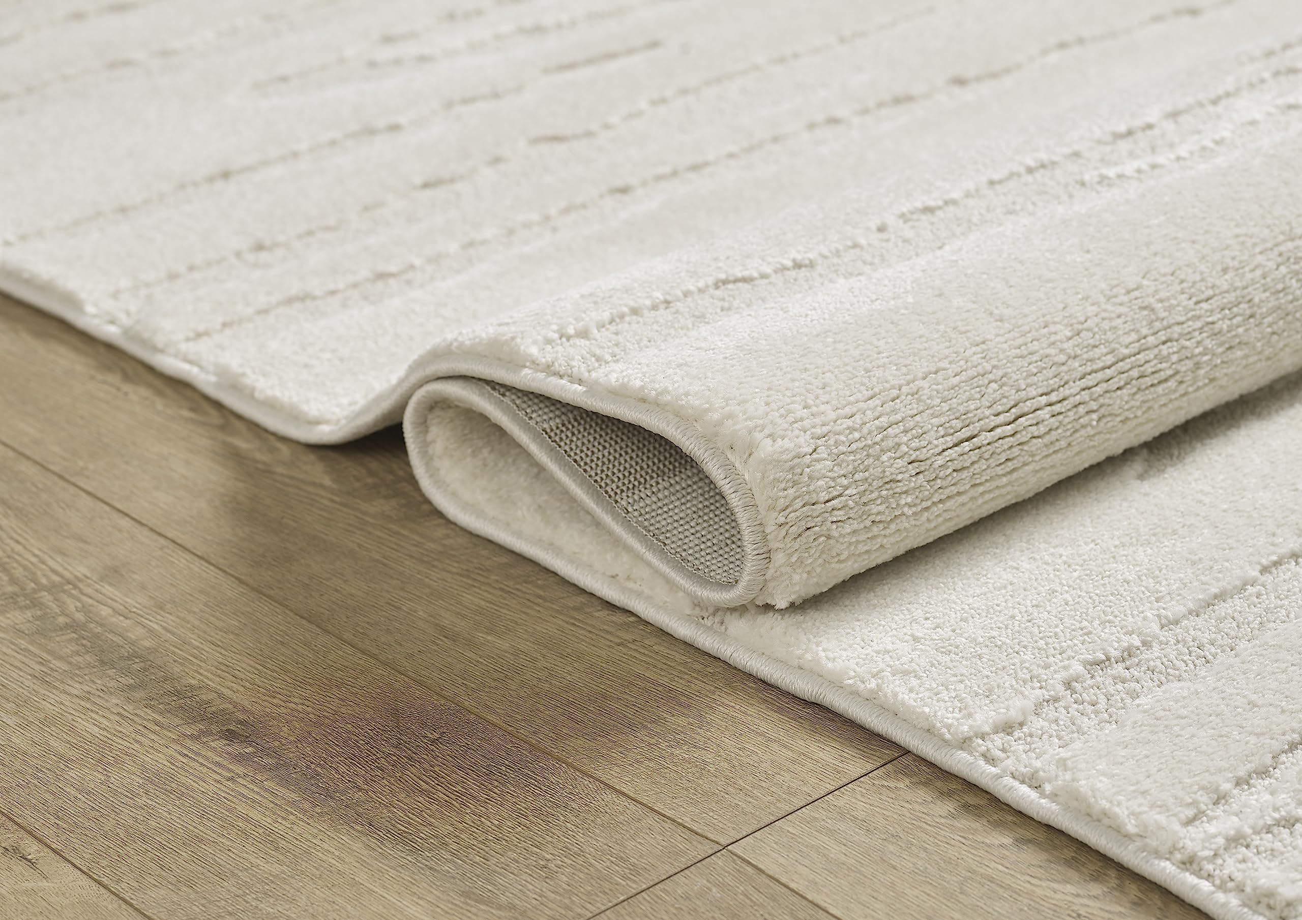 the carpet Everest - Tappeto soggiorno moderno pelo corto con effetto ad alta profondità, effetto 3D, alta densità e piacevolmente morbido, design astratto, crema, 240 x 340 cm