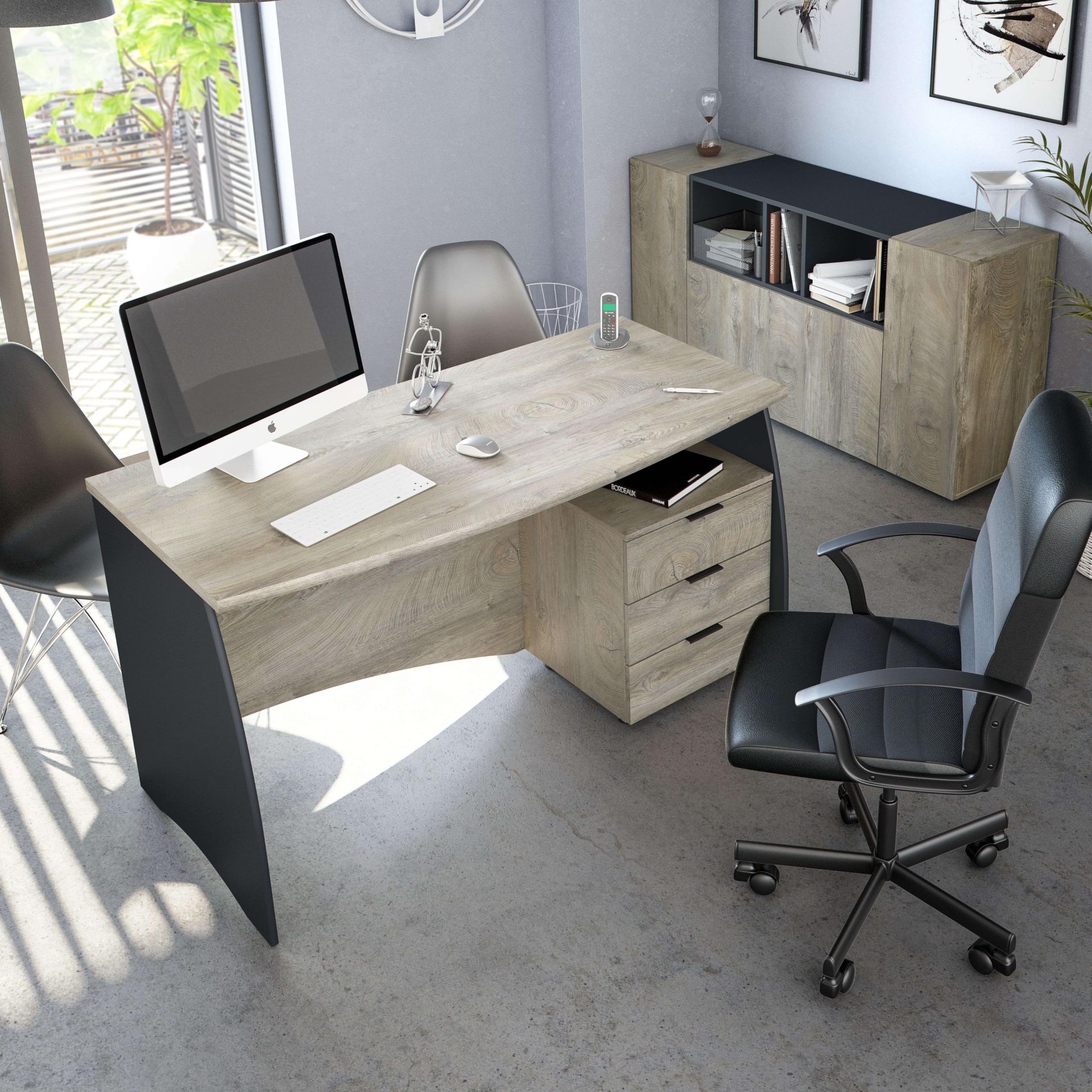 Habitdesign Mesa de Despacho con 3 Cajones, Mesa de Oficina o Estudio, Modelo Stil, Acabado en Gris Antracita y Roble Alaska, Medidas: 136 cm (Ancho) x 67 cm (Fondo) x 74 cm (Alto)