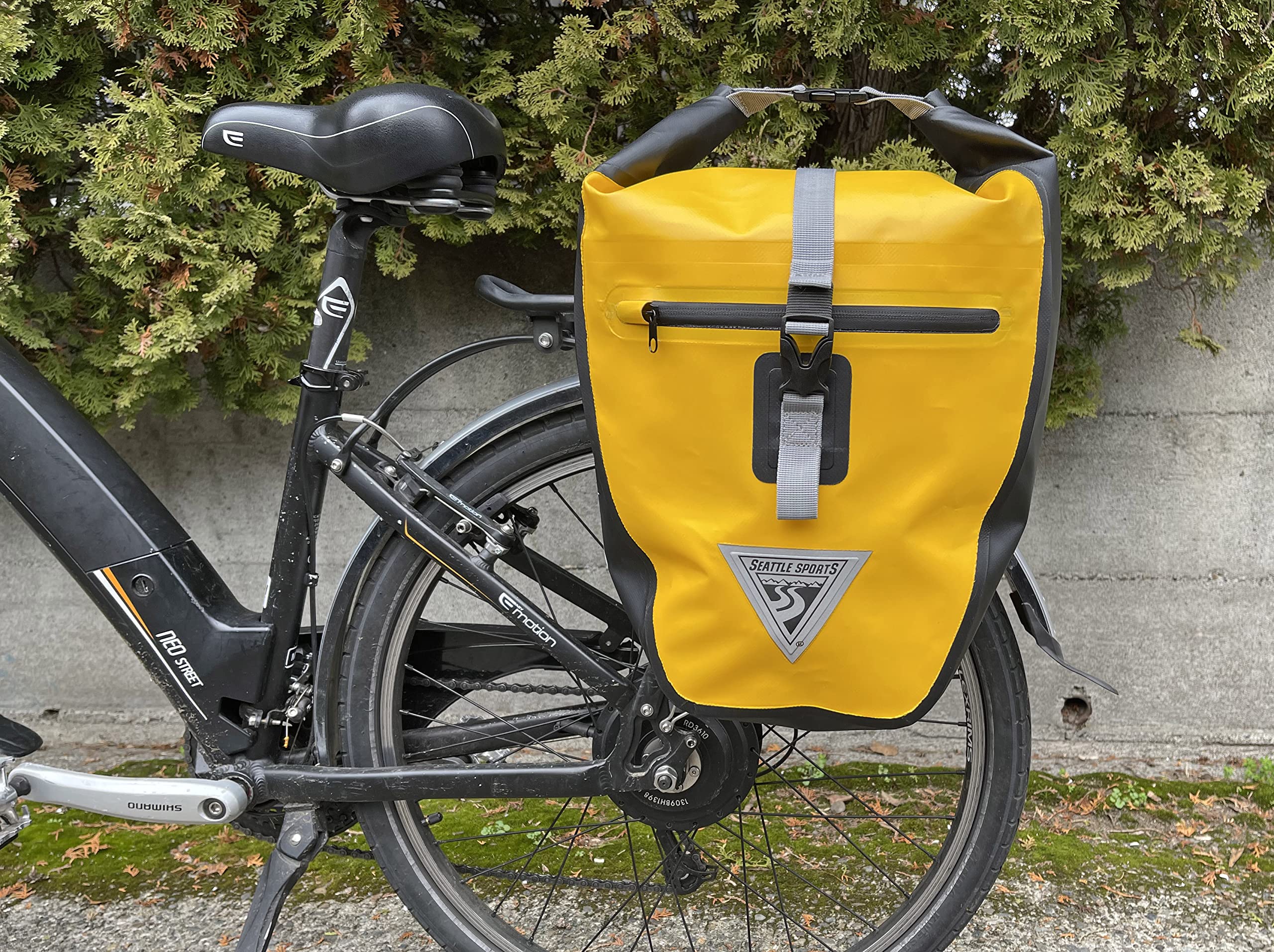 Seattle Sports Bike Pannier Bag Yellow Waterproof Backpack 5 X 14 X 19\