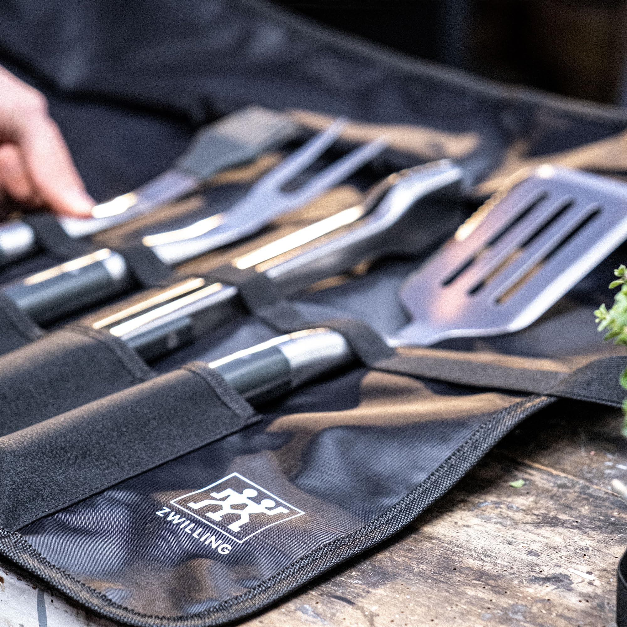 ZWILLING BBQ+ - Set di utensili per griglia, 5 pezzi, colore: nero