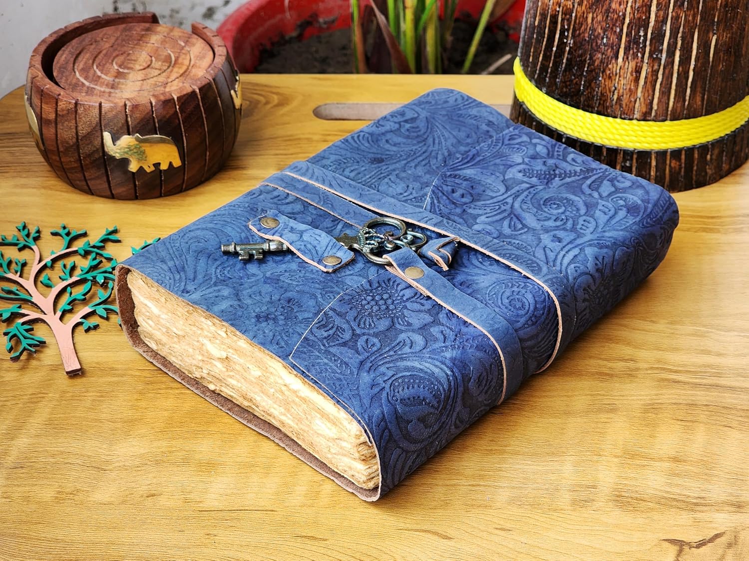 Vintage Key Leather Journal, Antique Leather grimoire -Handmade Deckle Edge Vintage Paper Leather Bound Journal Book of Shadows Leather Sketchbook Drawing Journal (Blue)