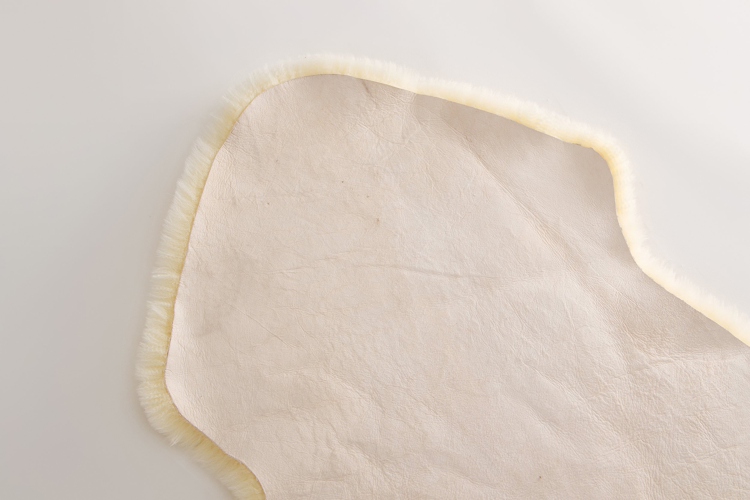 Koc dla niemowląt ze skóry jagnięcej do salonu, wózka dziecięcego, certyfikat Öko-Tex 80/90/100/120 cm, złoty żółty (naturalny/medyczny, 70-80 cm)