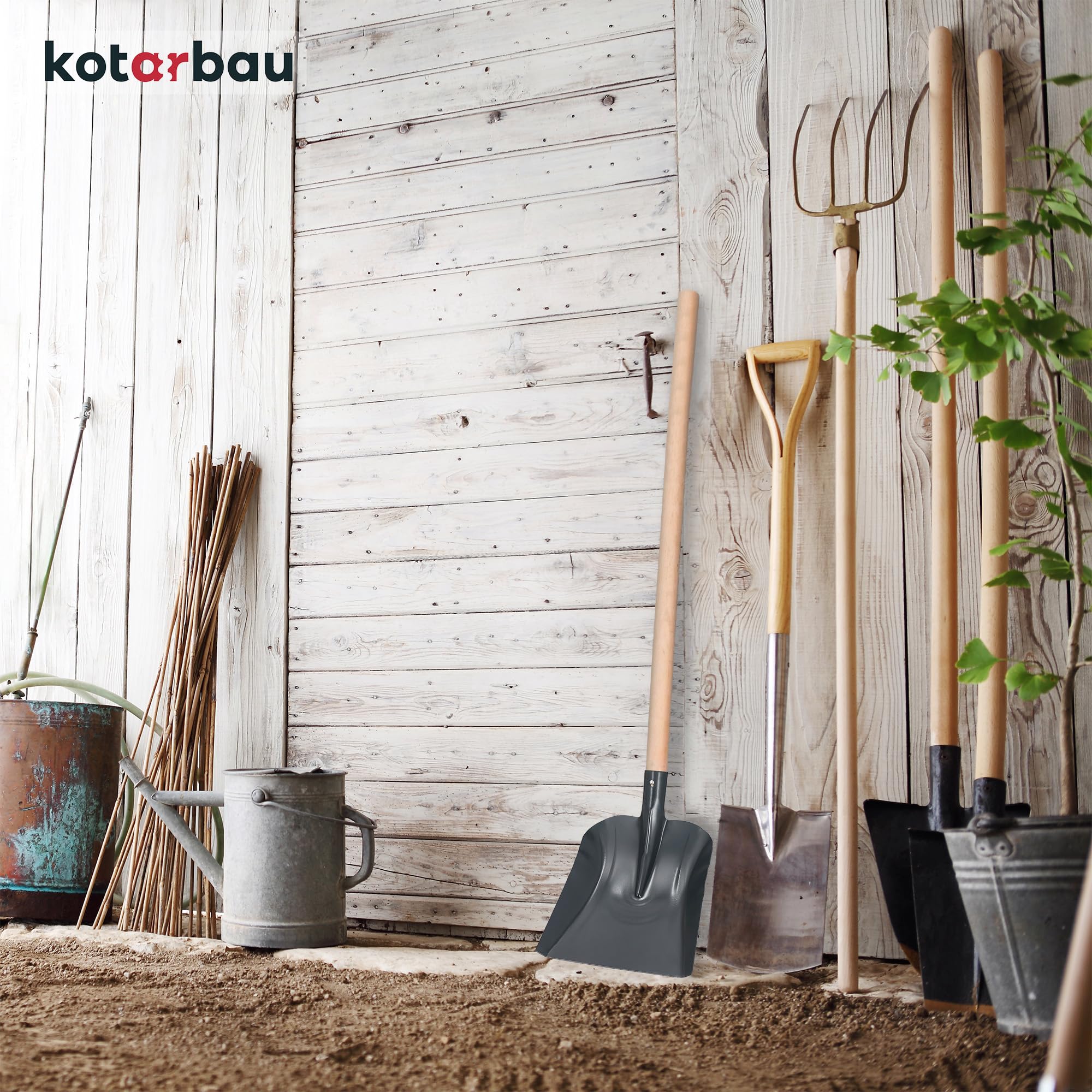KOTARBAU® Pelle robuste 270 x 244 mm - Pelle de jardin pour un diamètre de manche de 38 mm - Pelle en acier pour le ramassage de matériaux en vrac AVEC MANNE EN BOIS